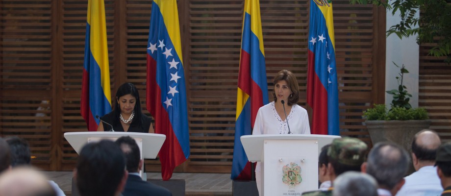 Cancilleres de Colombia y Venezuela