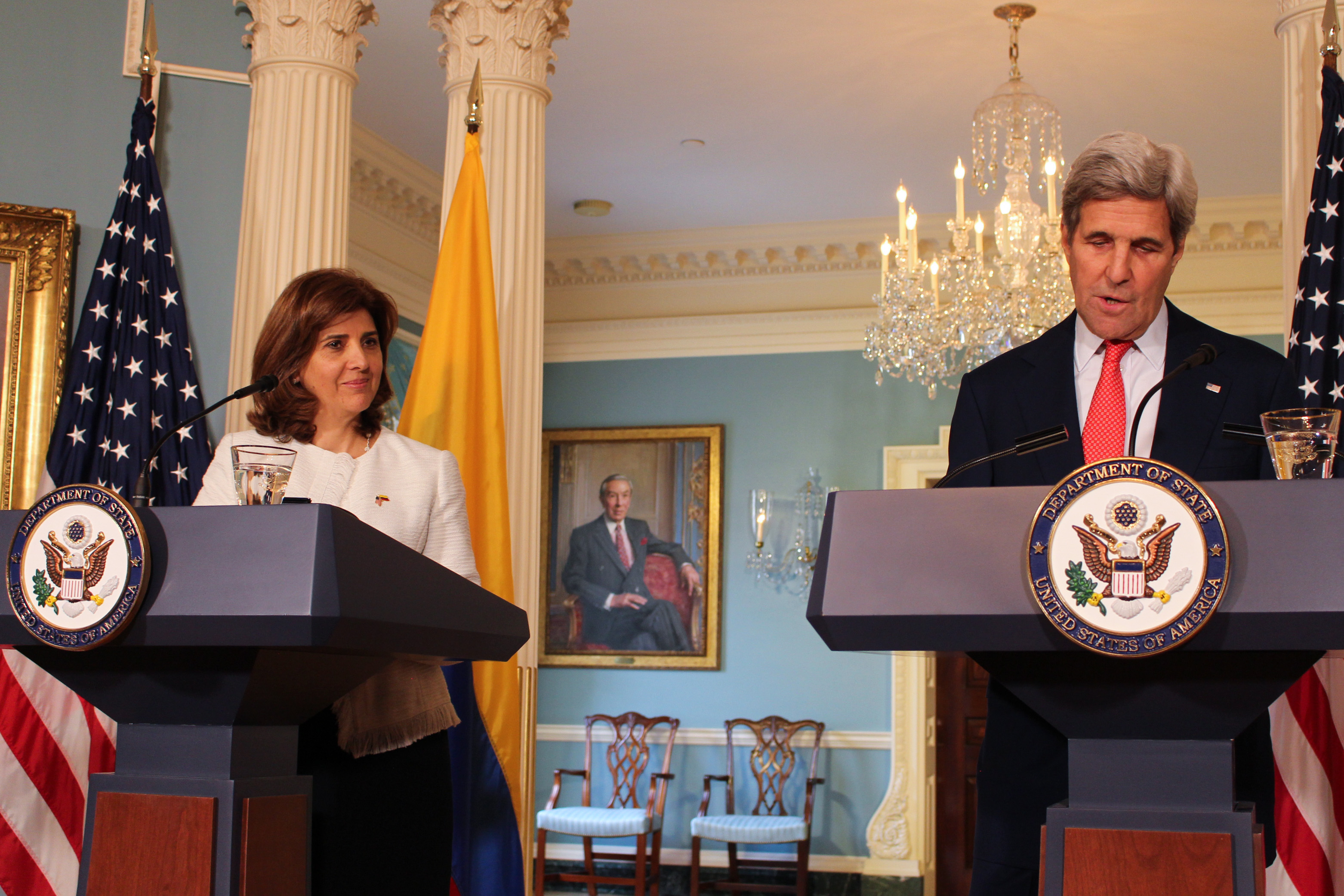Secretario de Estado de Estados Unidos afirmó que paz en Colombia es una preocupación global