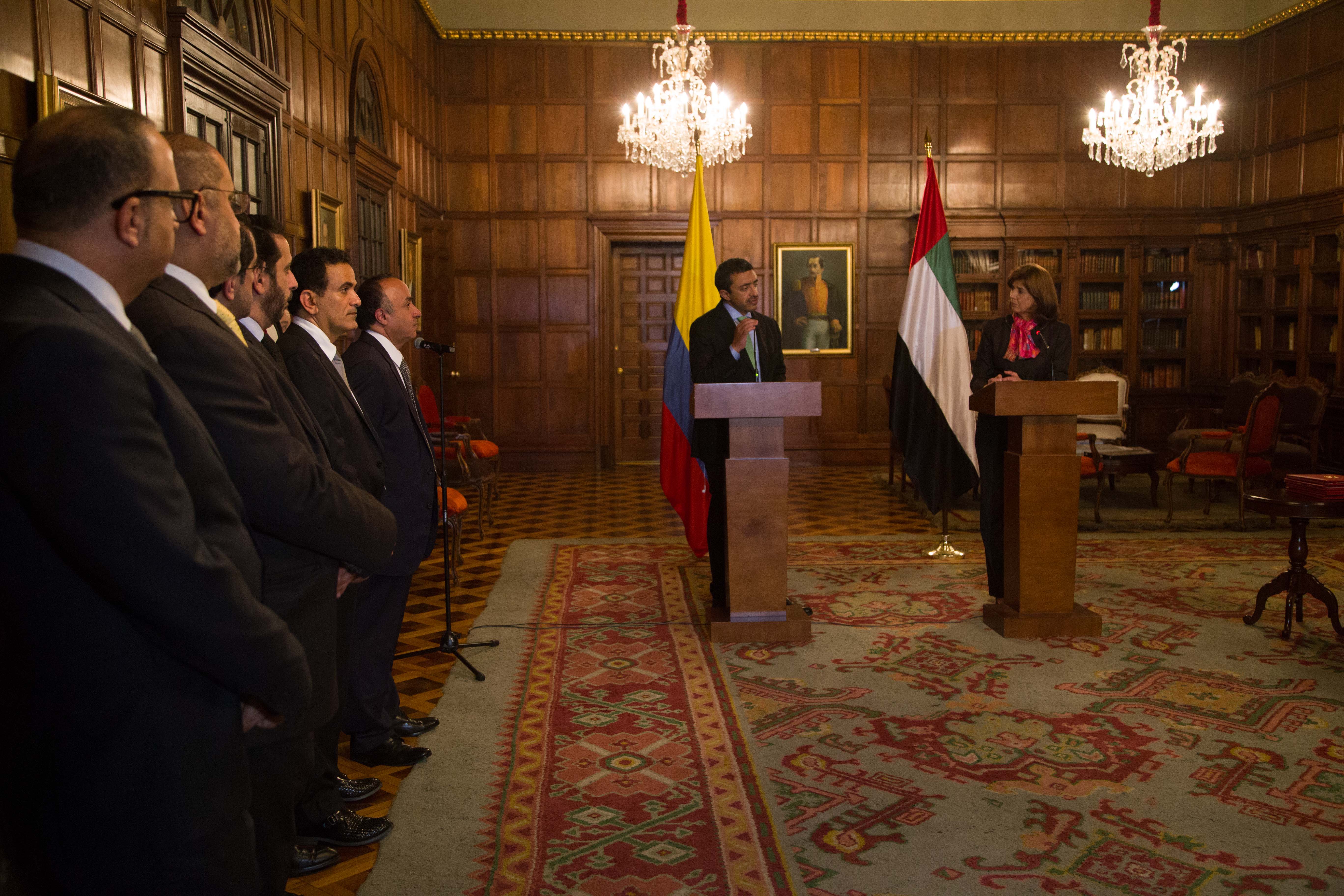 "Colombia ha dado grandes pasos hacia la paz”: Ministro de Relaciones de Emiratos Árabes Unidos, luego de reunión bilateral con la Canciller Holguín