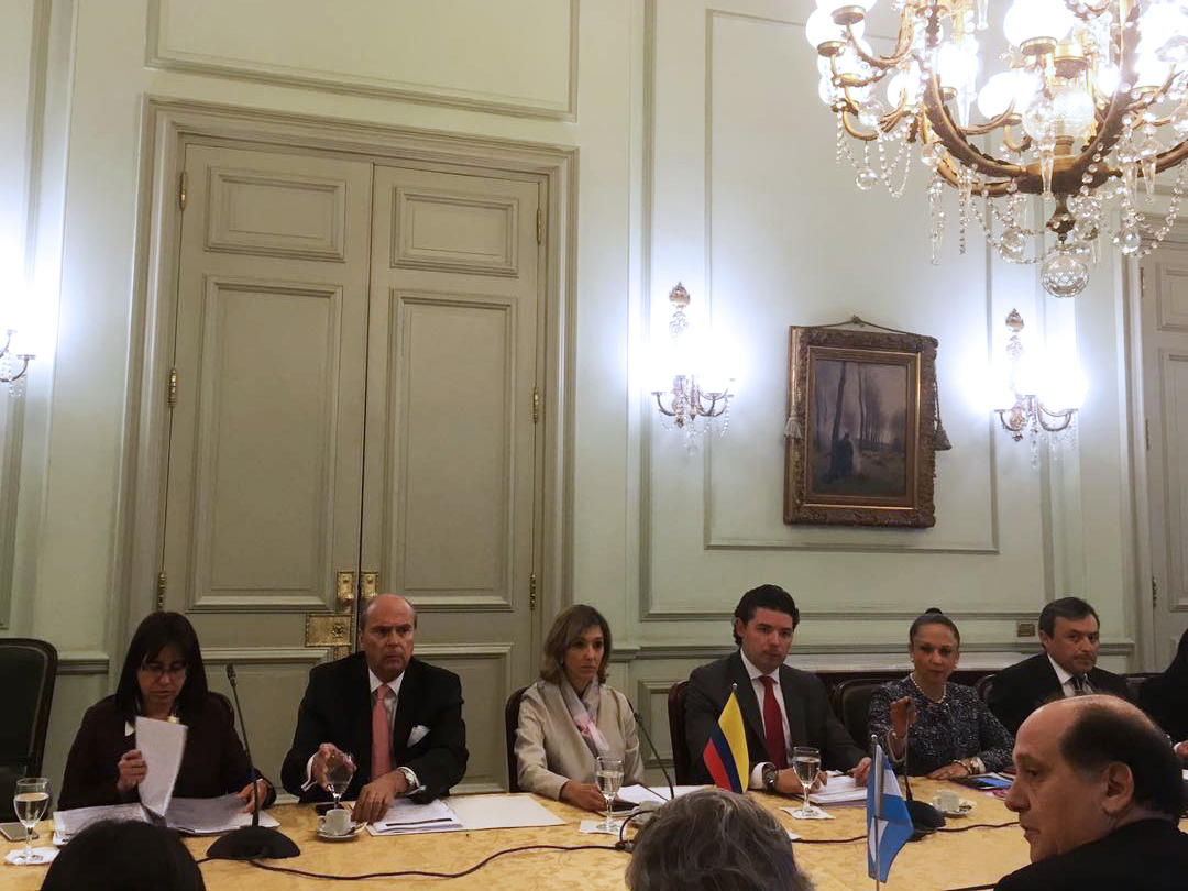 Viceministra Patti Londoño y homólogo de Argentina, Guillermo Daniel Ramondi, presidieron los trabajos de la cuarta reunión de la Comisión 