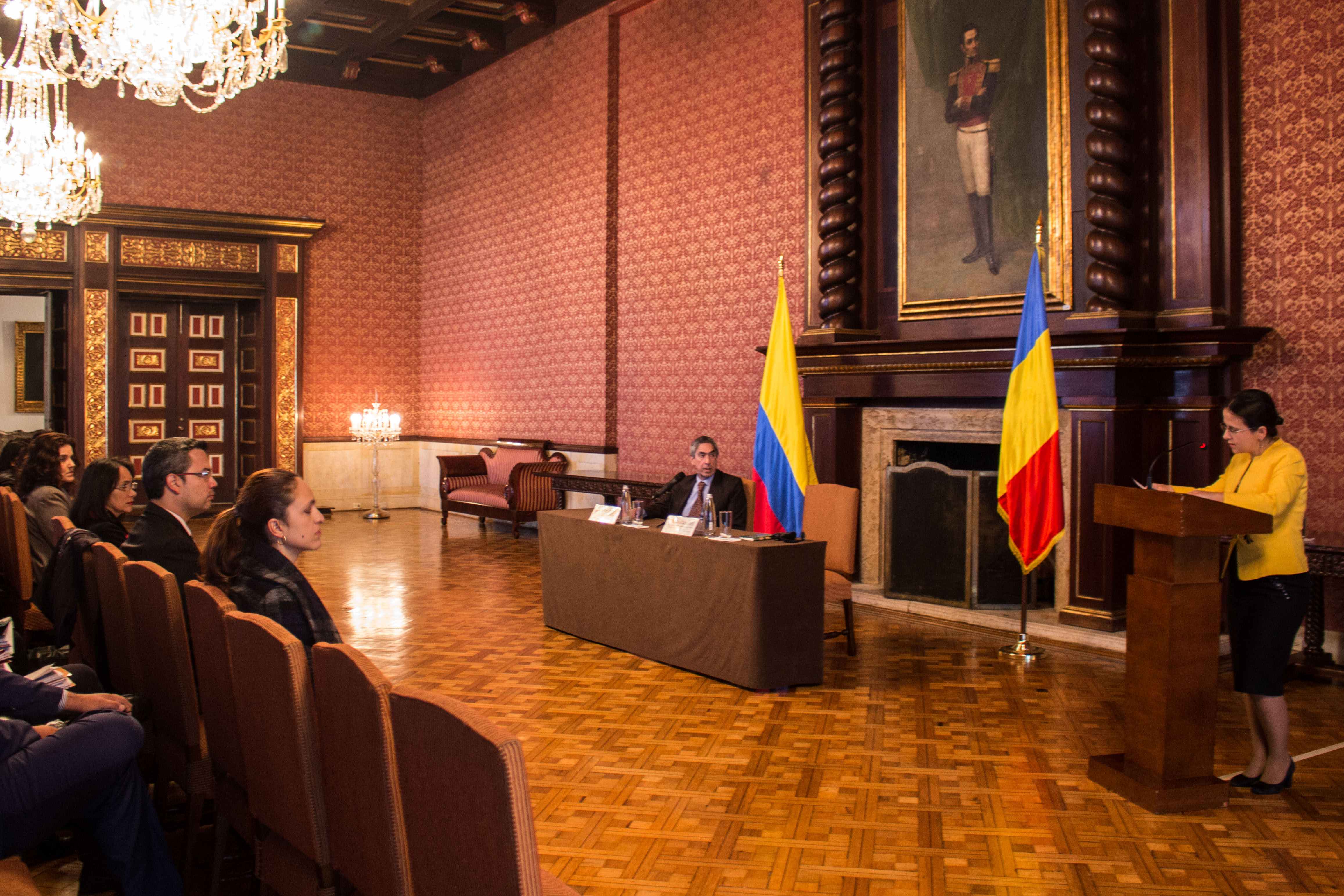 Viceministra de Asuntos Globales del Ministerio de Asuntos Exteriores de Rumania ofreció conferencia sobre la política exterior de su país y las relaciones con Colombia.