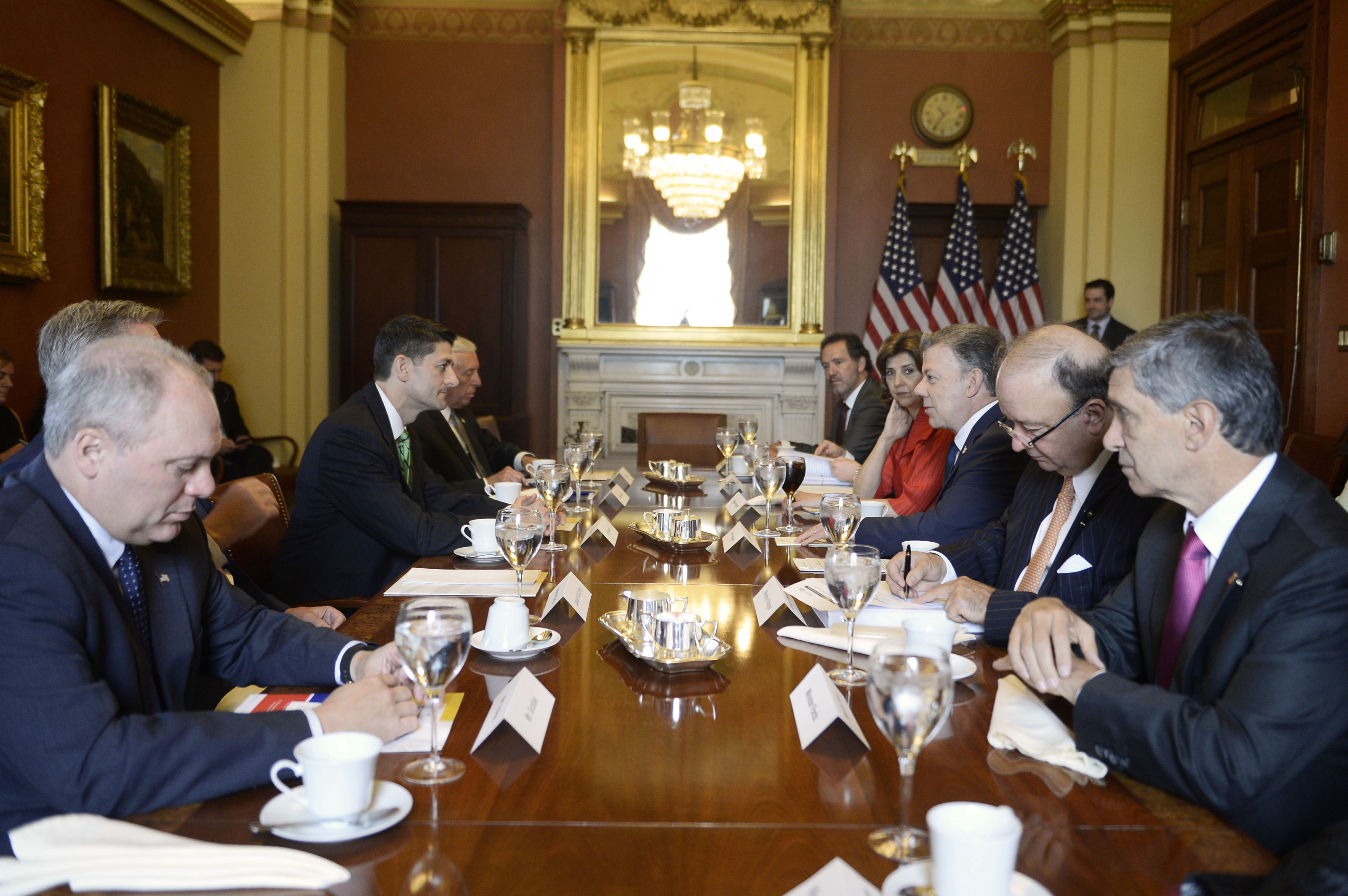 Presidente Santos y Canciller Holguín presidieron reunión con congresista republicano Paul Ryan, Presidente de la Cámara de Representantes de EE.UU.