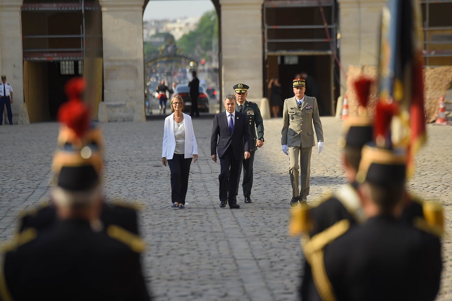 Con la llegada del Presidente Juan Manuel Santos al Palacio del Elíseo inicia la Visita Oficial a Francia