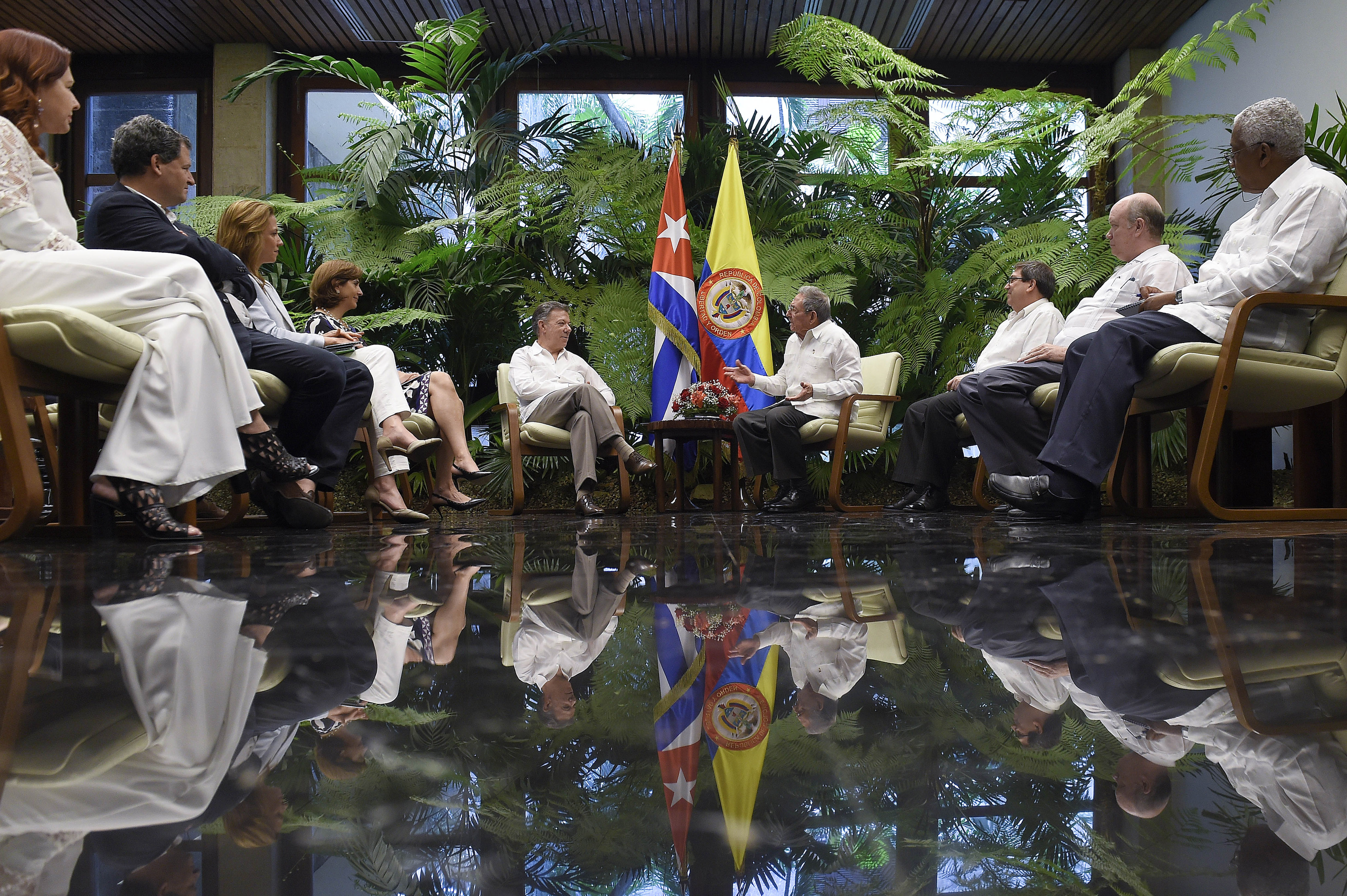 Canciller  Holguín participó en la reunión bilateral entre el Presidente Juan Manuel Santos y su homólogo de Cuba, Raúl Castro