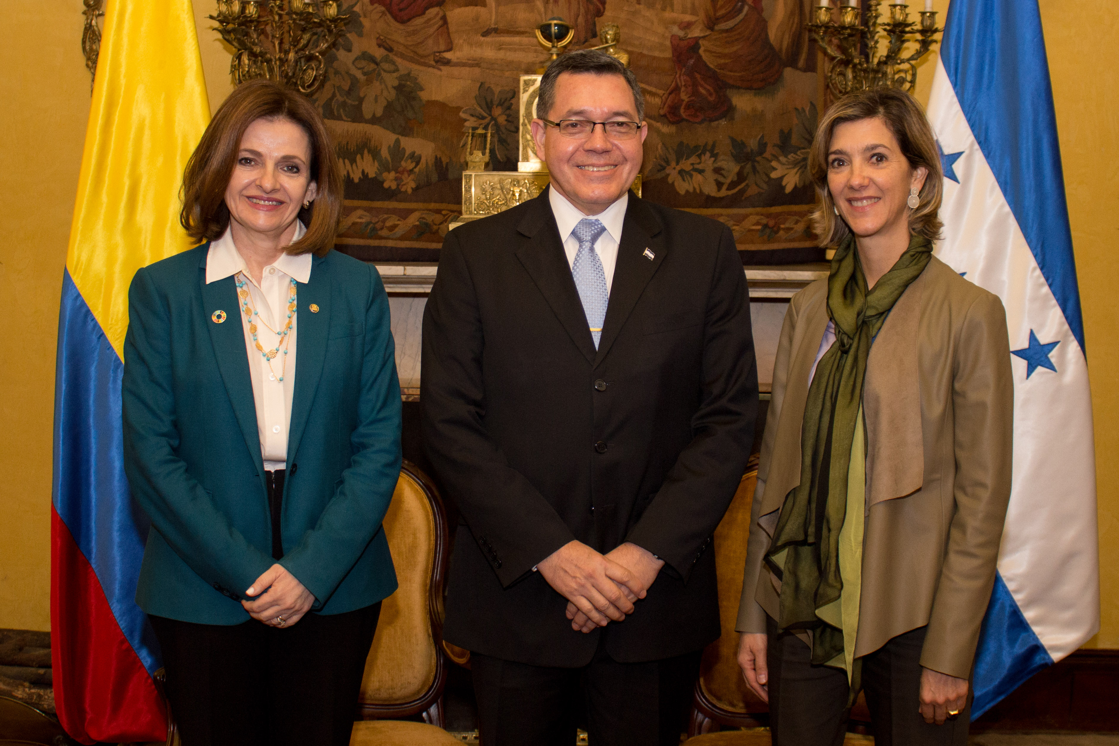 Viceministra de Relaciones Exteriores, Patti Londoño se reunió con el Subsecretario de Estado para Asuntos de Política Exterior de Honduras, José Isaías Barahona