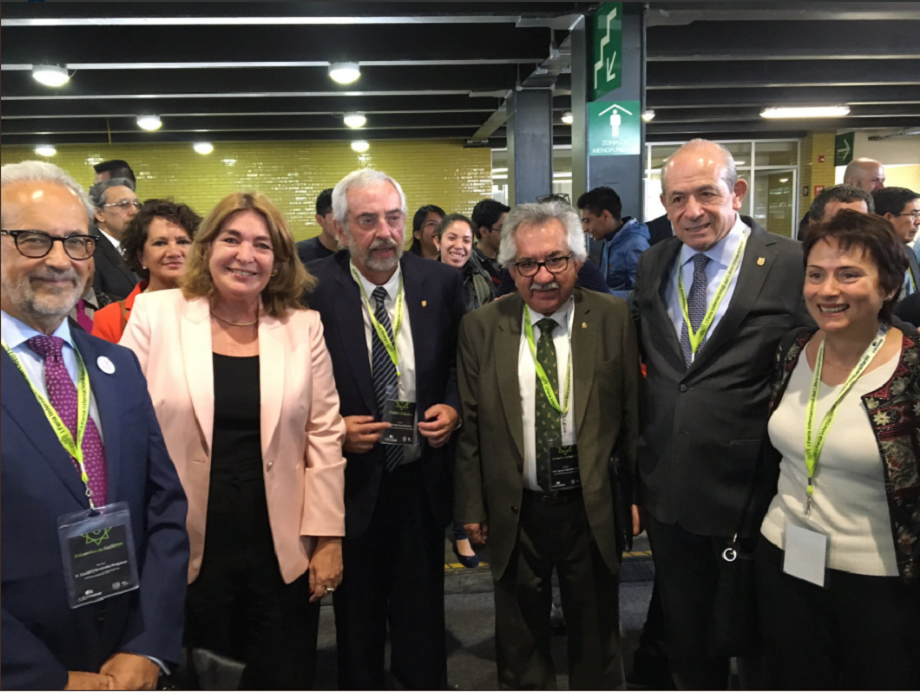  Colombia participa en la Feria Internacional del Libro Universitario de la UNAM 