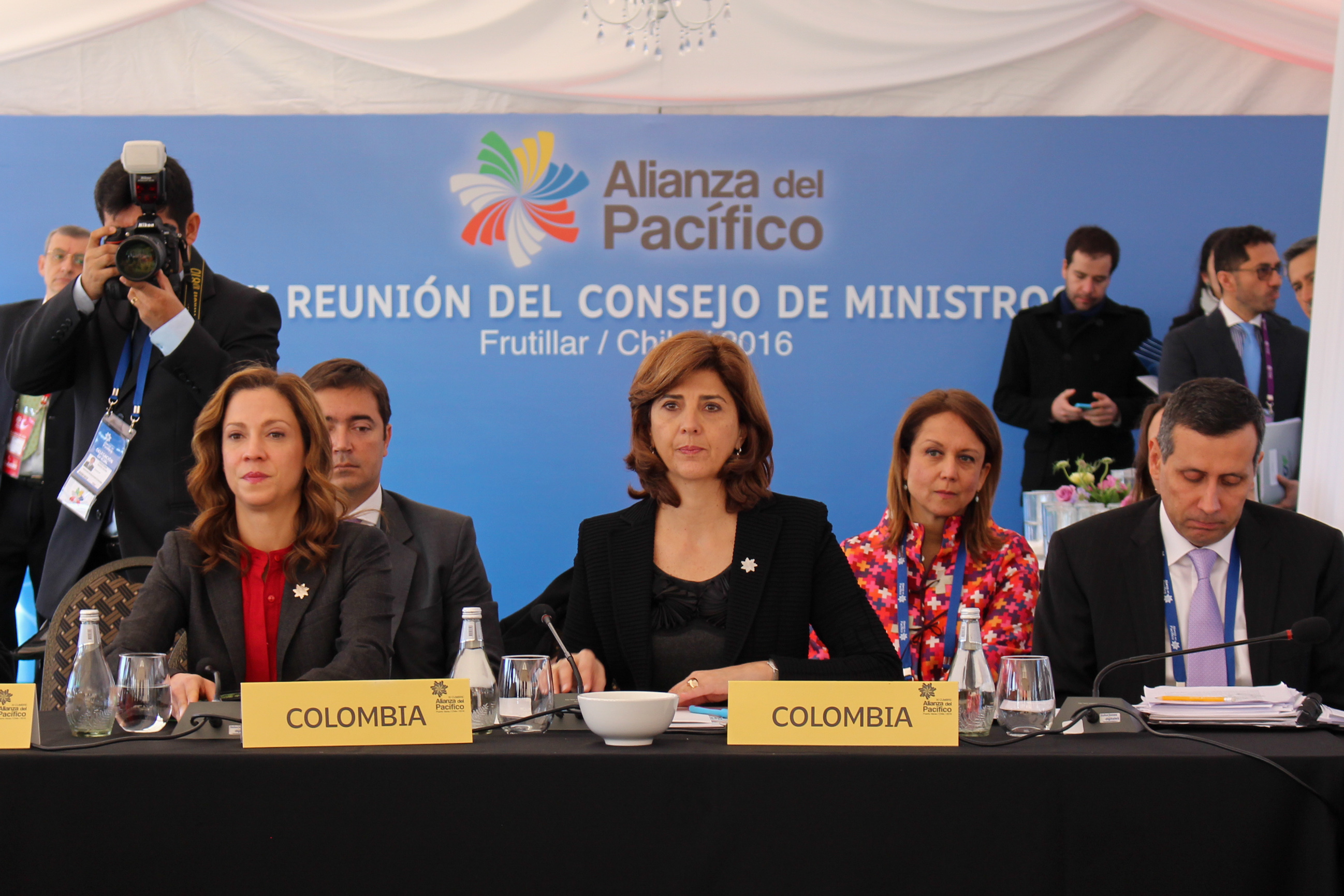 Alt: Canciller María Ángela Holguín participó en la reunión del consejo de Ministros de la Alianza del Pacífico