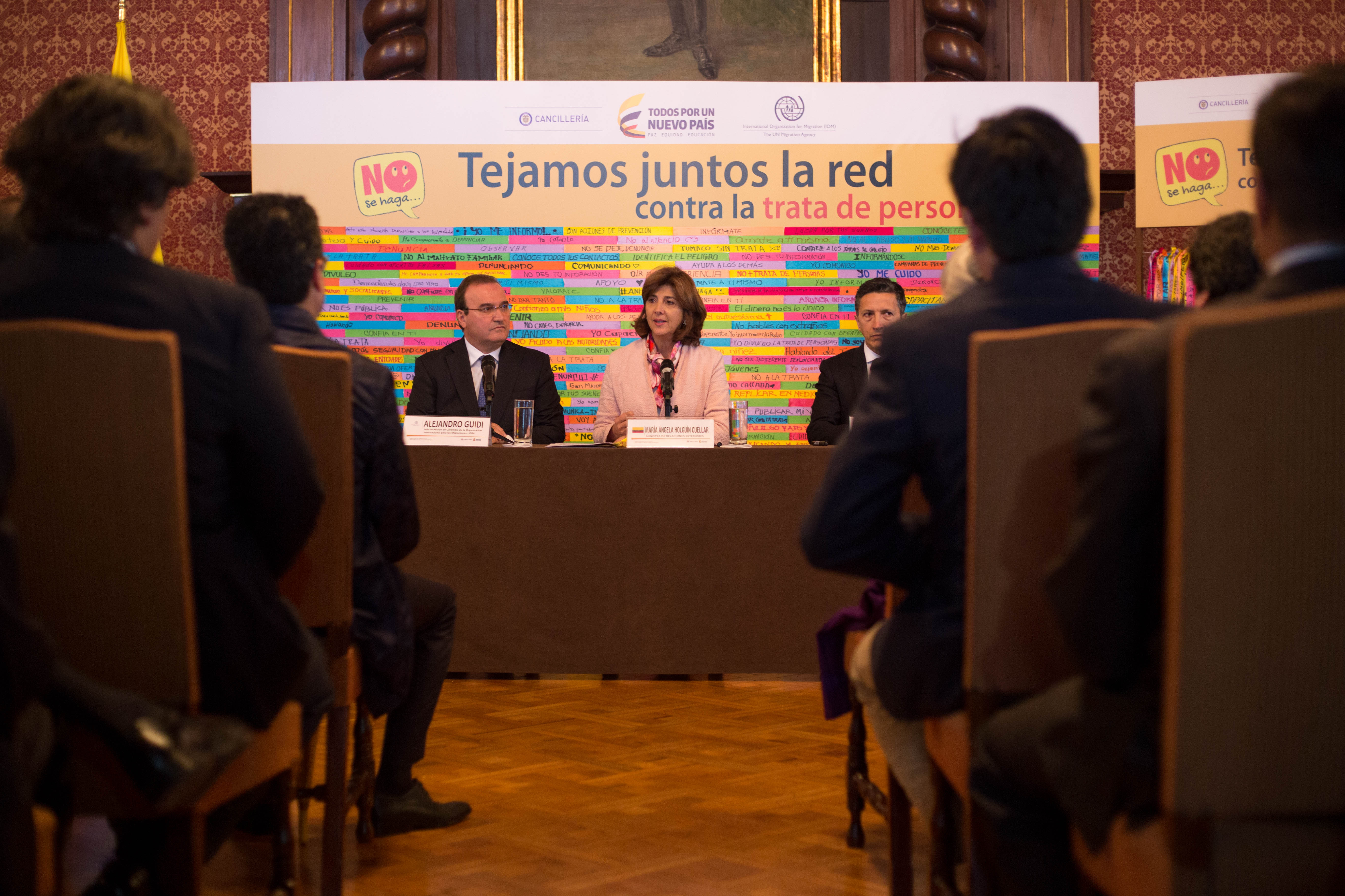 Cancillería tiene el compromiso de prevenir y rescatar a víctimas de trata de personas: Ministra Holguín