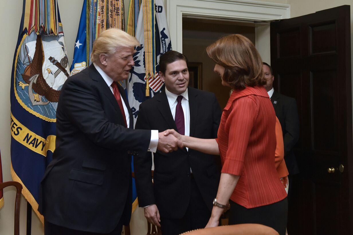 Canciller María Ángela Holguín saludó al Presidente de los Estados Unidos