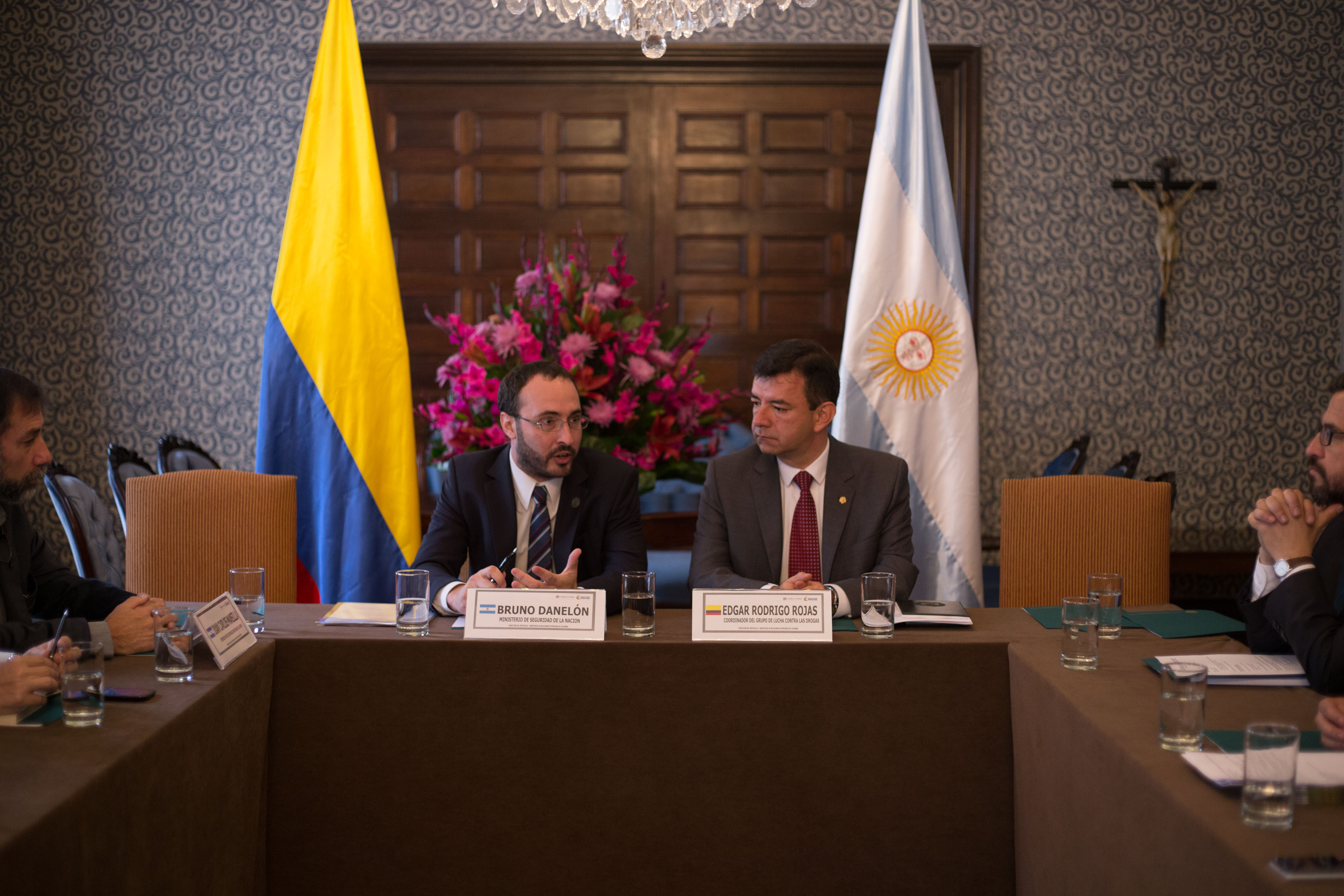 Gobiernos de Colombia y Argentina intercambian experiencias y buenas prácticas en la lucha contra el problema mundial de las drogas