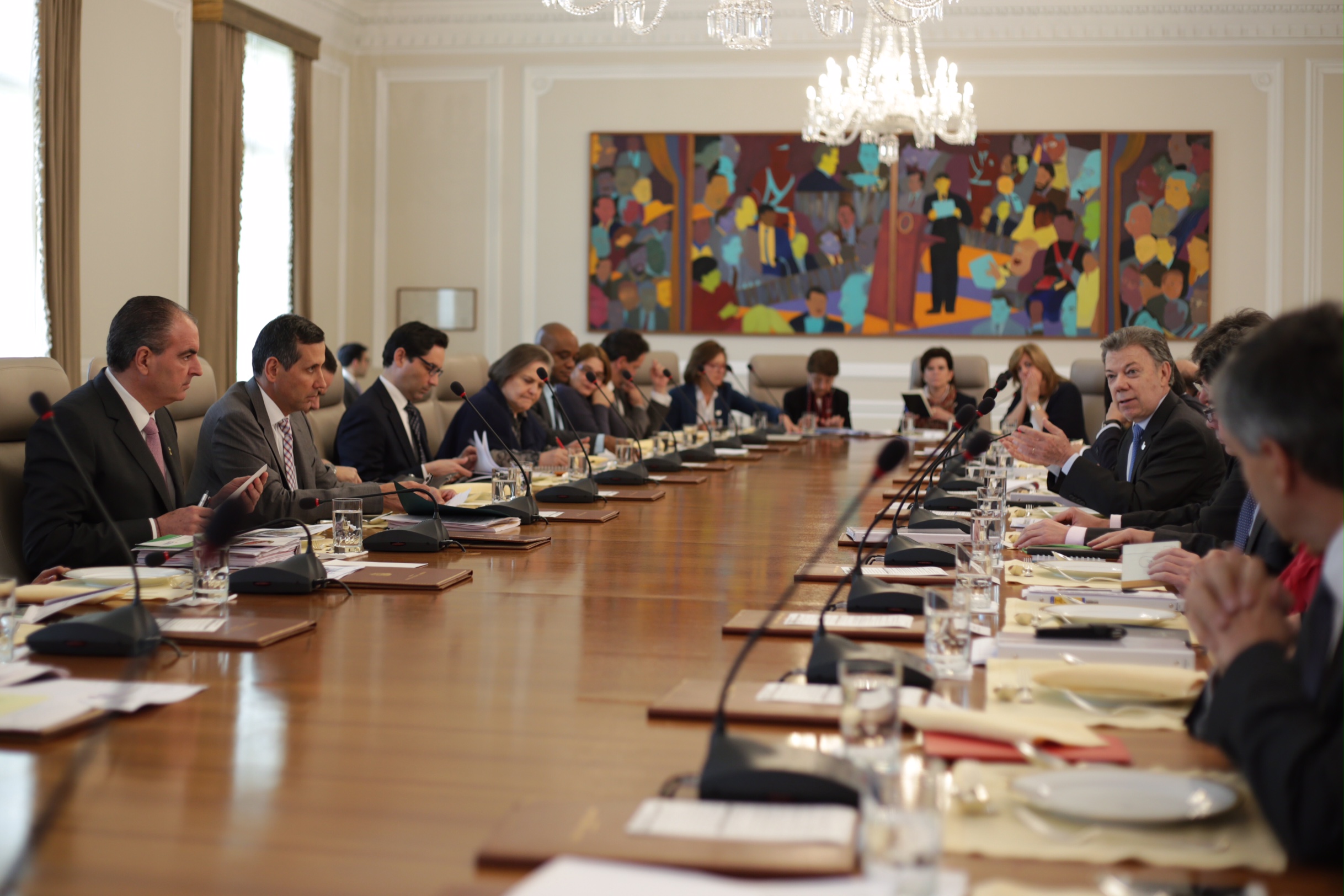 Viceministro Echeverri asistió al Consejo de Ministros en Presidencia 