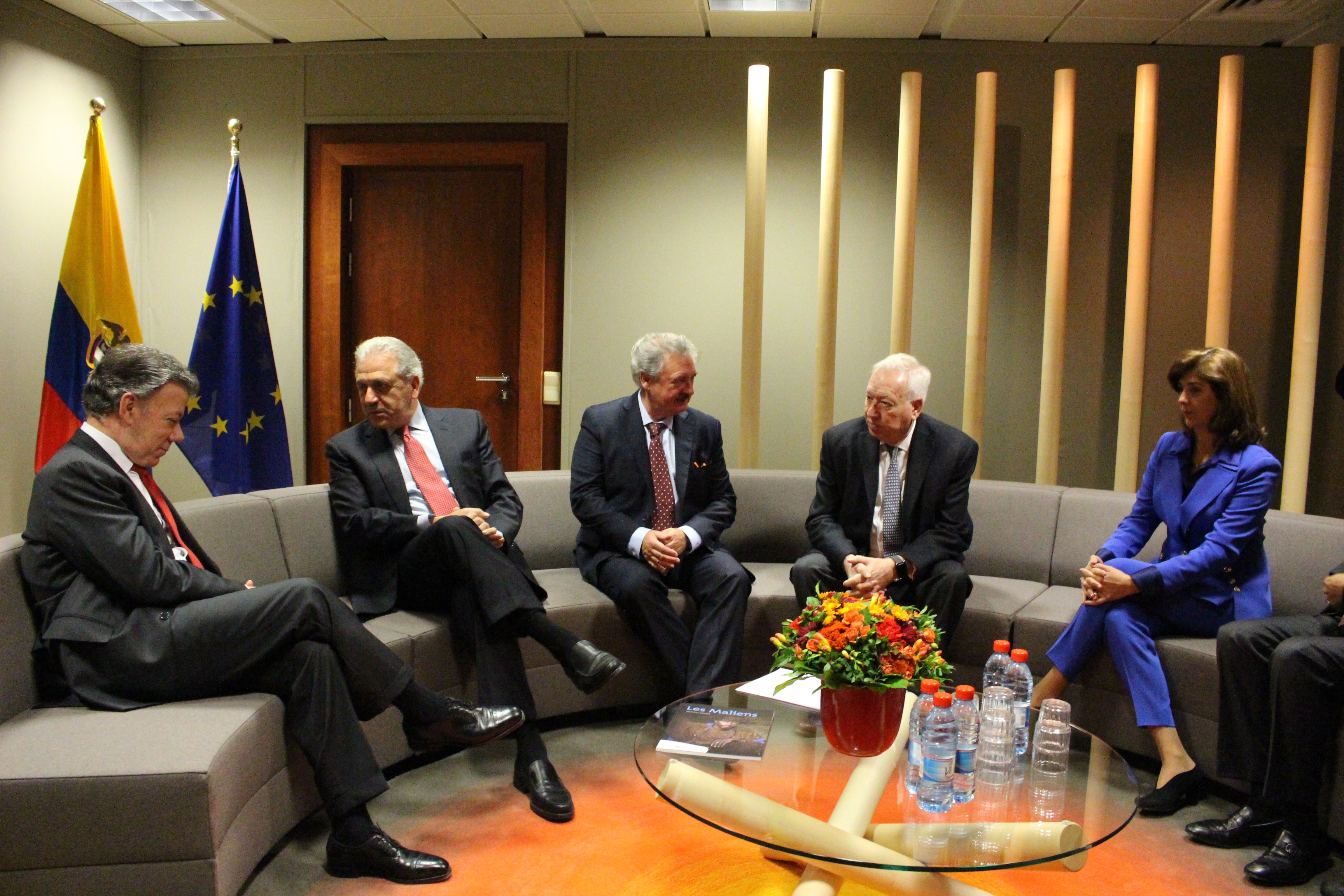 Canciller Holguín participó en reunión del Presidente Santos con Dimitris Avramopoulos, Comisario de Migración, Interior y Ciudadanía, en Bruselas