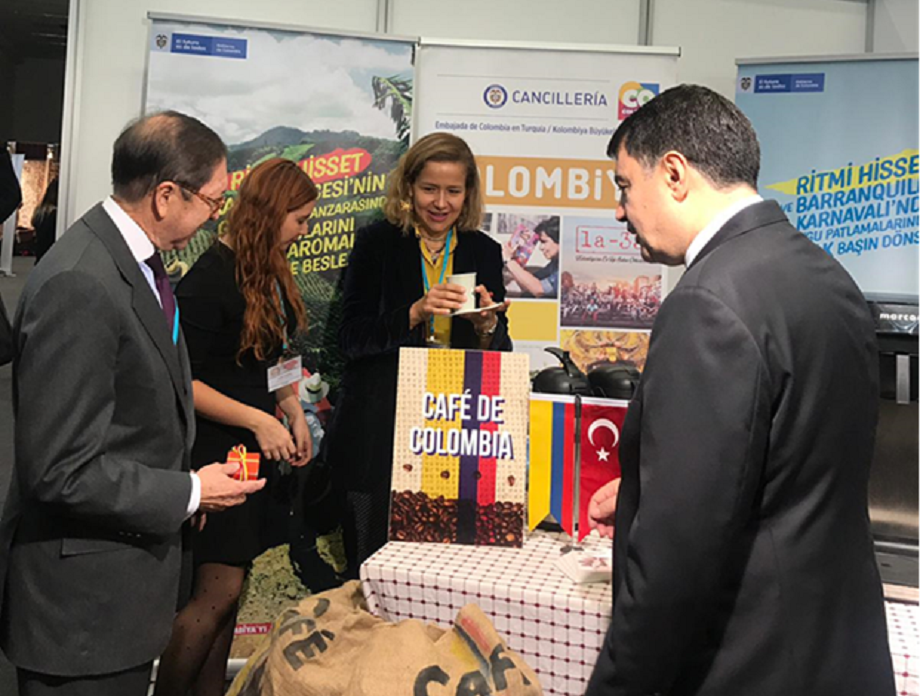 Embajada de Colombia en Turquía y ProColombia participan en Feria de Turismo Travel Expo Ankara 