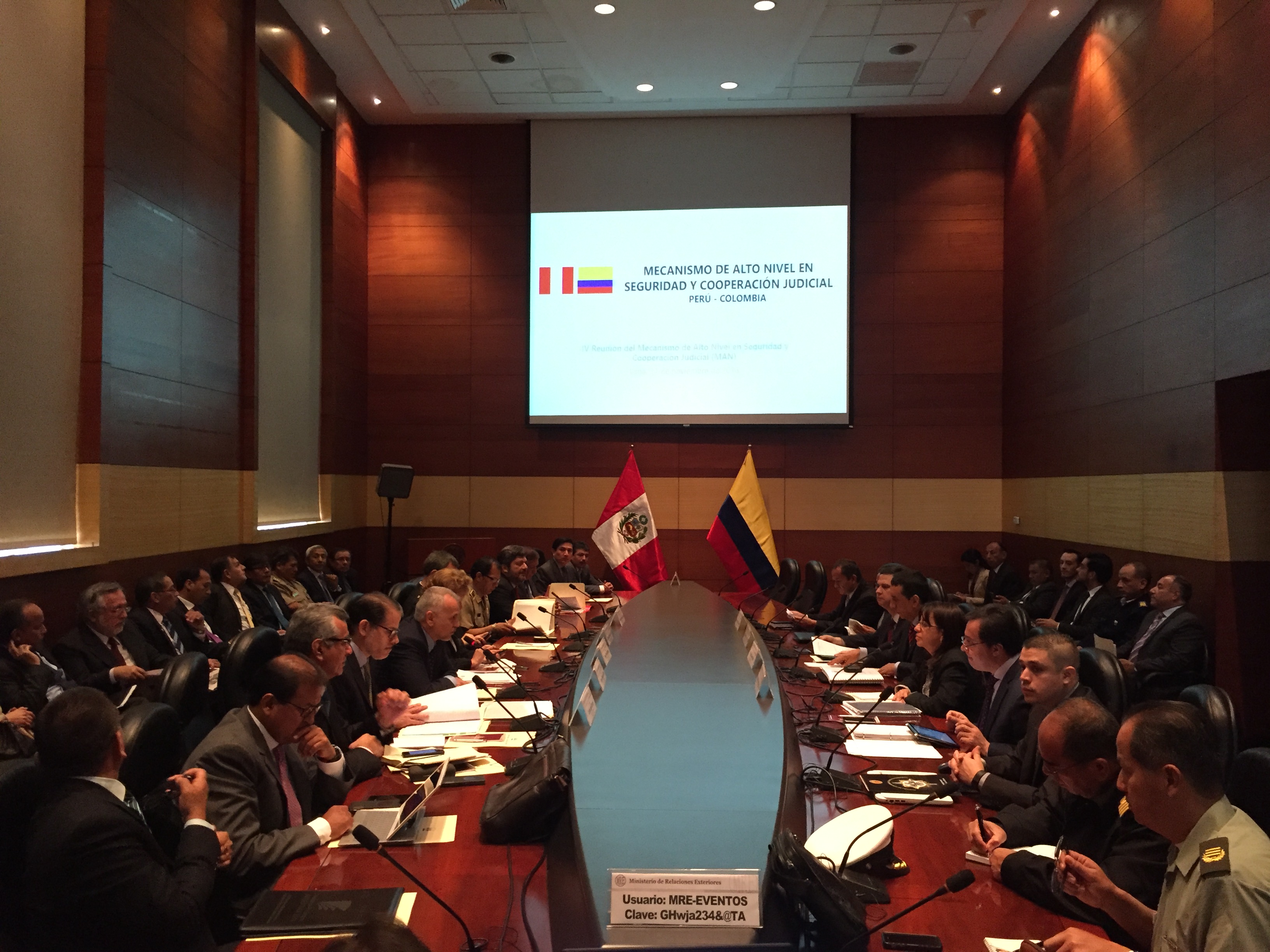 Con el propósito de revisar los resultados de los compromisos adquiridos en la III Reunión del Mecanismo de Alto Nivel en Seguridad y Cooperación Judicial (MAN), en la sede del Ministerio de Relaciones Exteriores del Perú se realiza la reunión técnica preparatoria de la Cuarta Reunión del mismo.