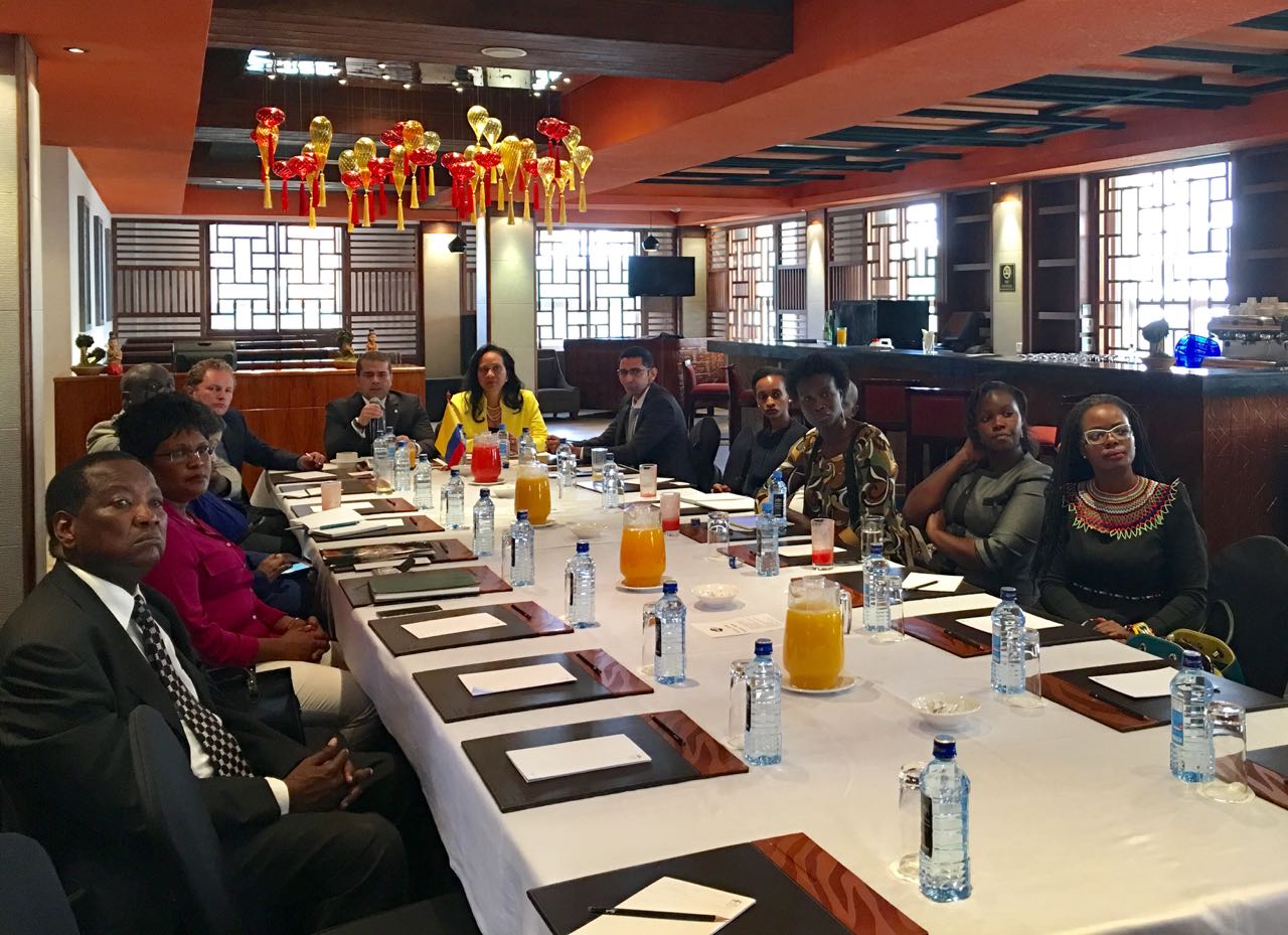 Kenia: segunda parada de la gira de trabajo del Director de Asia, África y Oceanía de la Cancillería