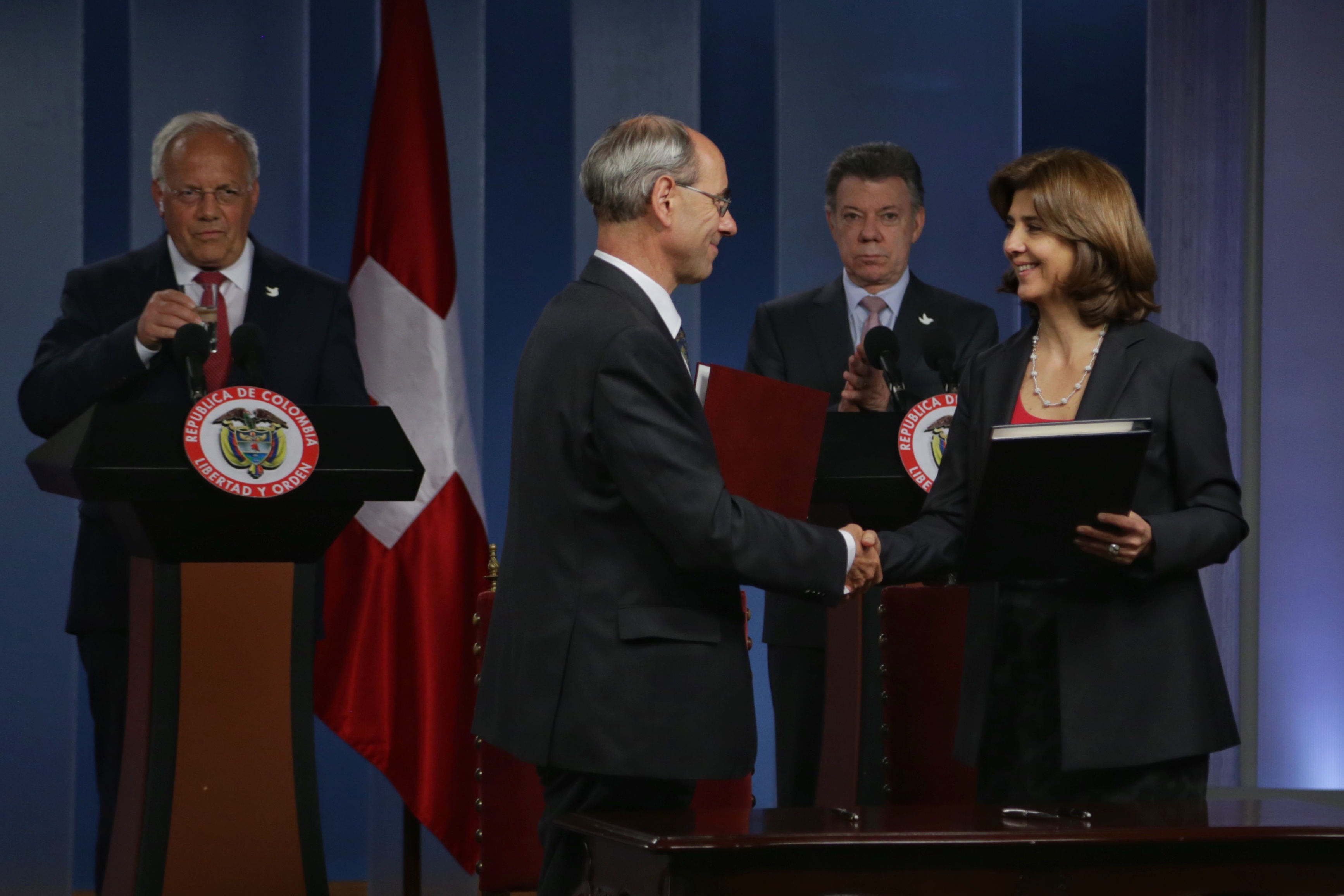 Visita oficial del Presidente de Suiza a Colombia