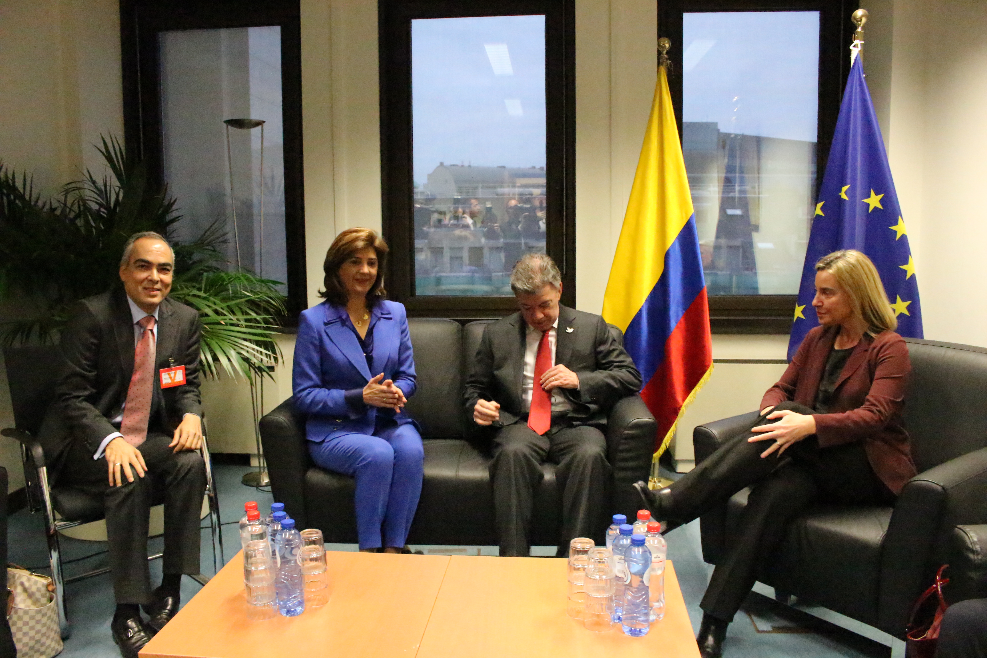 Presidente Santos y Canciller Holguín se reunieron con la Alta Representante de la Unión para Asuntos Exteriores y Política de Seguridad, Federica Mogherini