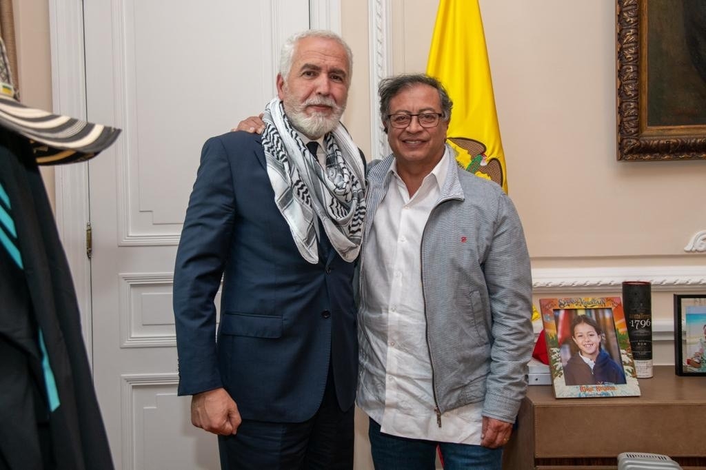 Comunicado de Prensa sobre reunión del Presidente Gustavo Petro y el Canciller Álvaro Leyva con el Embajador del Estado Palestino en Colombia, Raouf Almalki