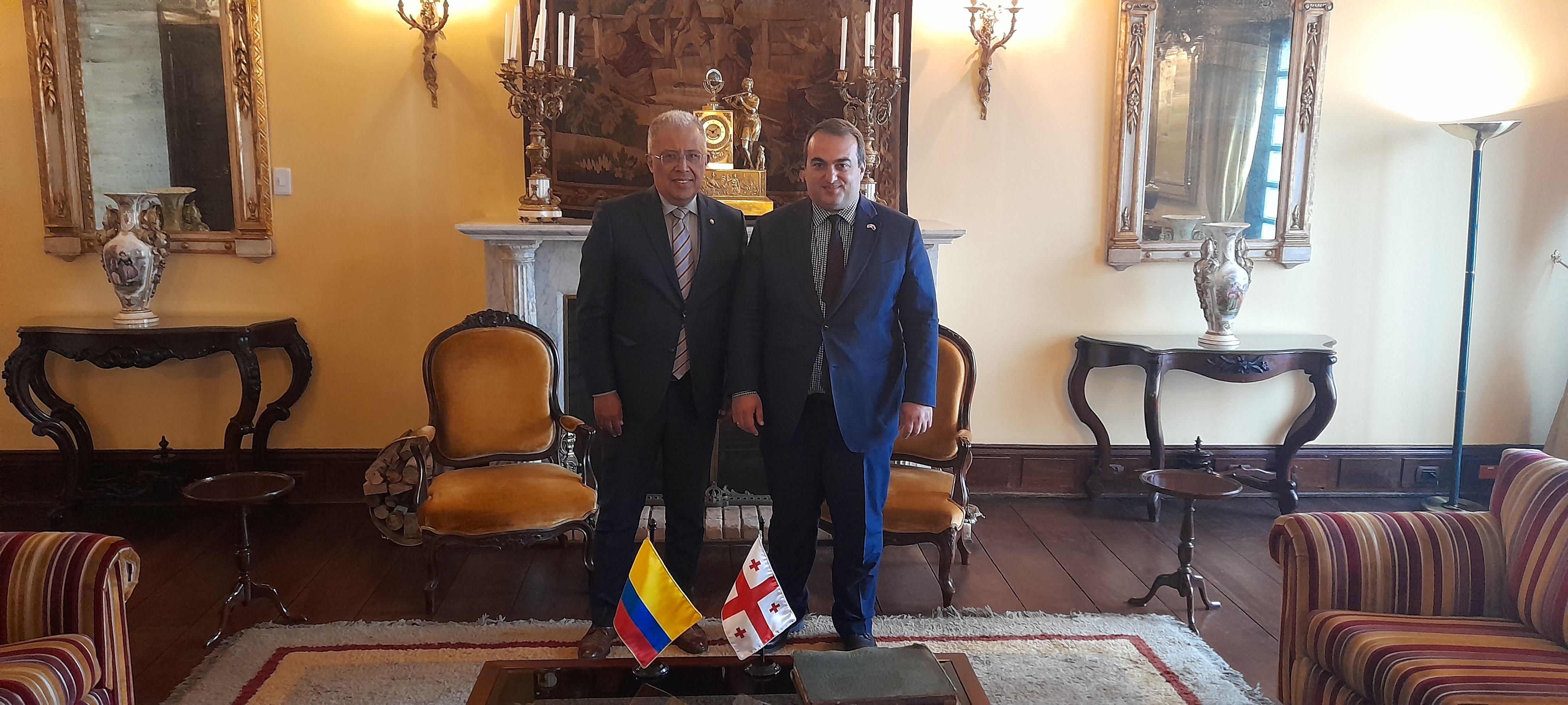 Viceministro Francisco Coy y primer vicecanciller de Georgia, Lasha Darsalia, lideraron la VII Ronda de Consultas Políticas entre ambos países