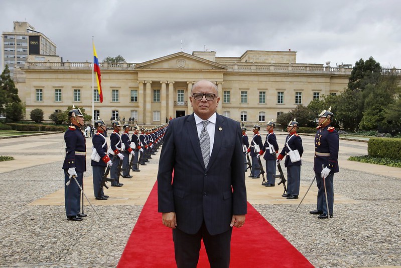 Embajador de la República de Guatemala, señor Oscar Estuardo Villagrán