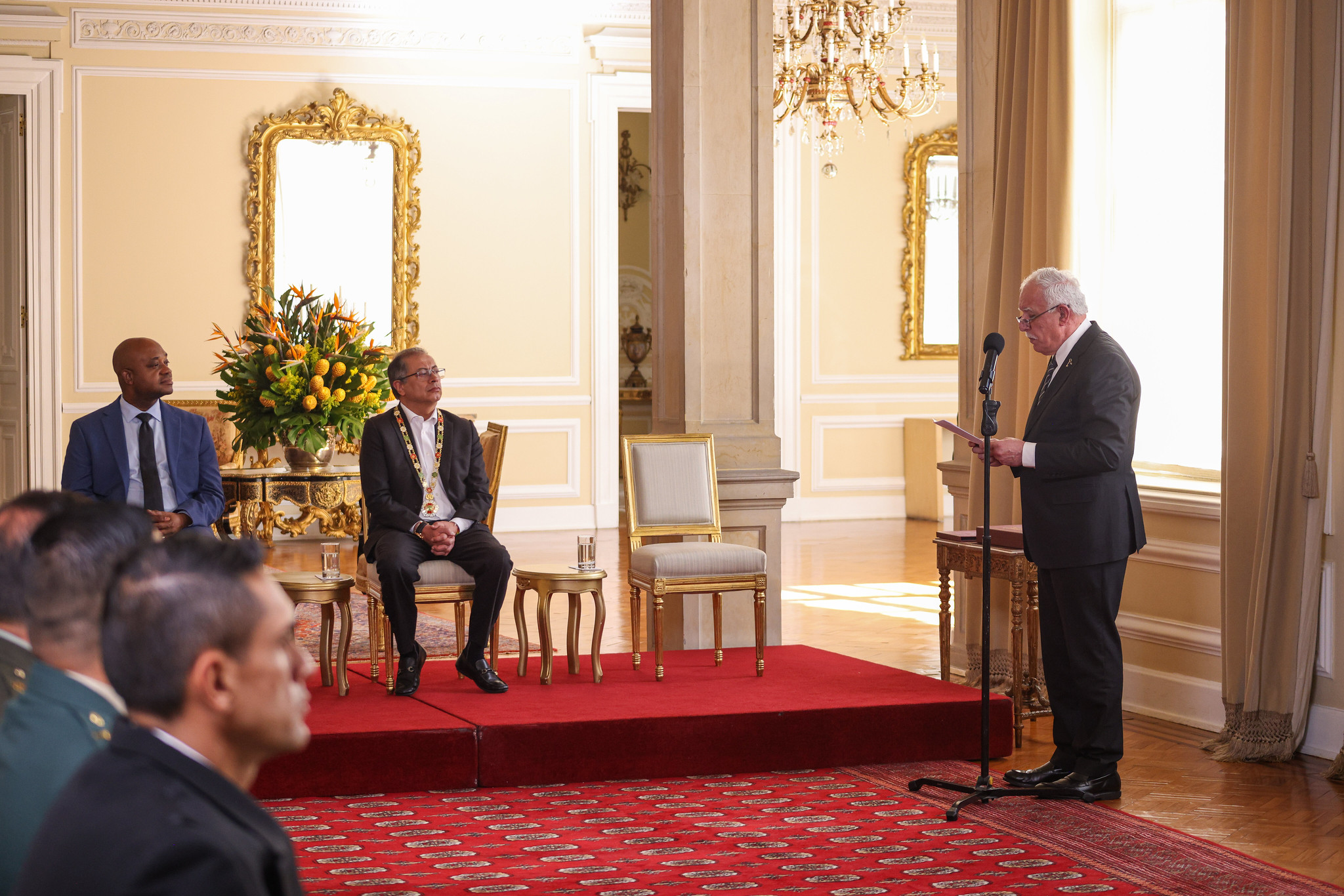 Canciller Luis Gilberto Murillo asistió a la condecoración con el Gran Collar del Estado de Palestina que recibió el Presidente Gustavo Petro Urrego
