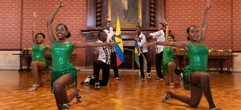 Jóvenes salseros de Florida, Valle del Cauca, a ‘sambar’: intercambio en Río de Janeiro para compartir su cultura afrocolombiana y aprender de la samba brasilera