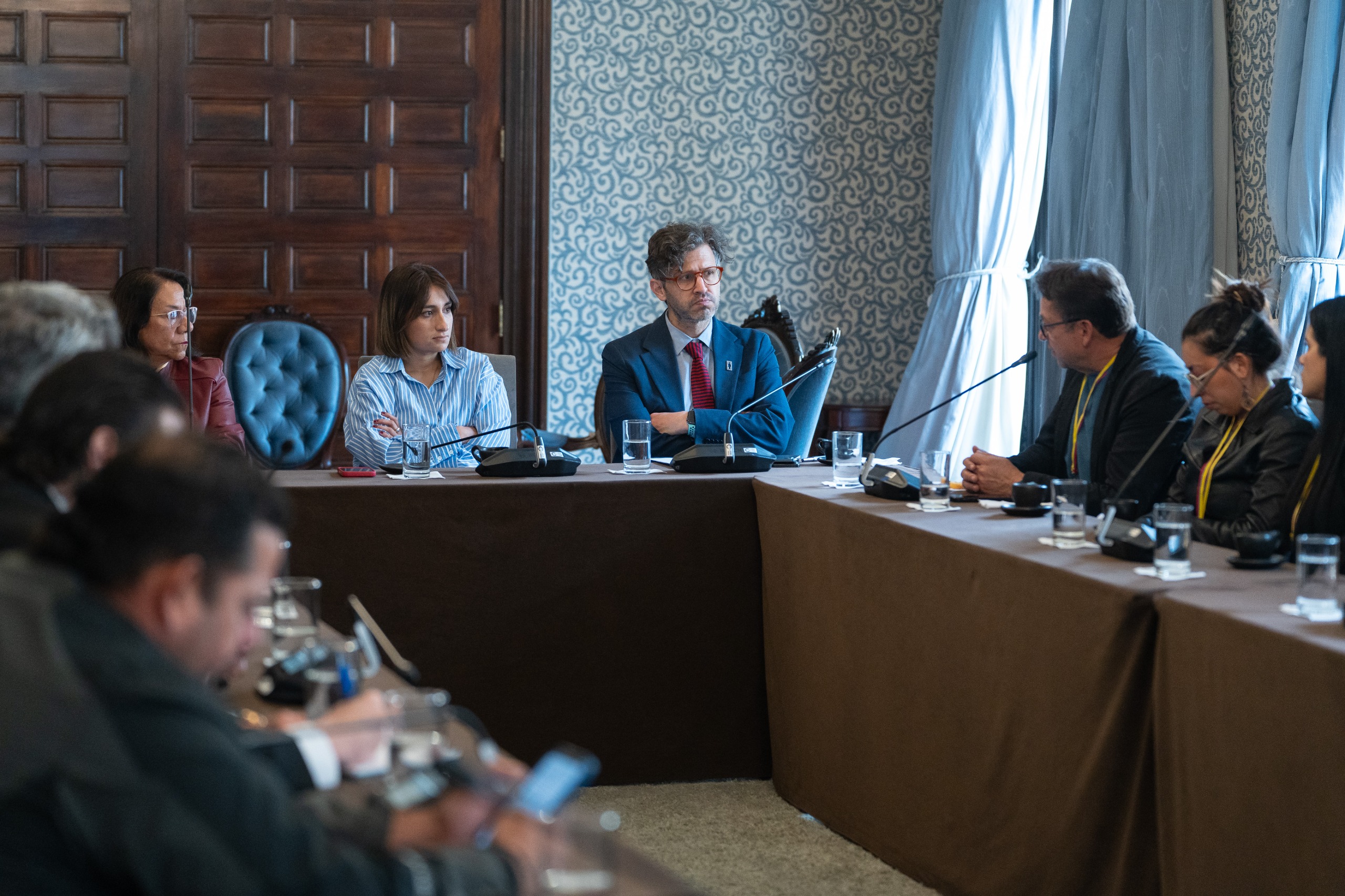 Canciller Laura Sarabia en el encuentro con familiares de colombianos sometidos a presuntas detenciones arbitrarias en Venezuela