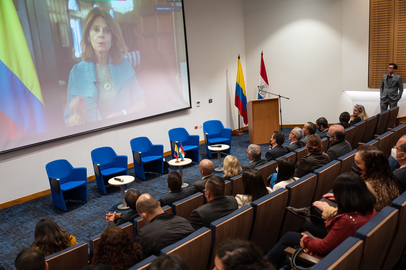 En la Cátedra País, Vicepresidente y Canciller destacó Programa de Cooperación para el año 2023 con Paraguay y la visita del presidente Mario Abdo a Colombia