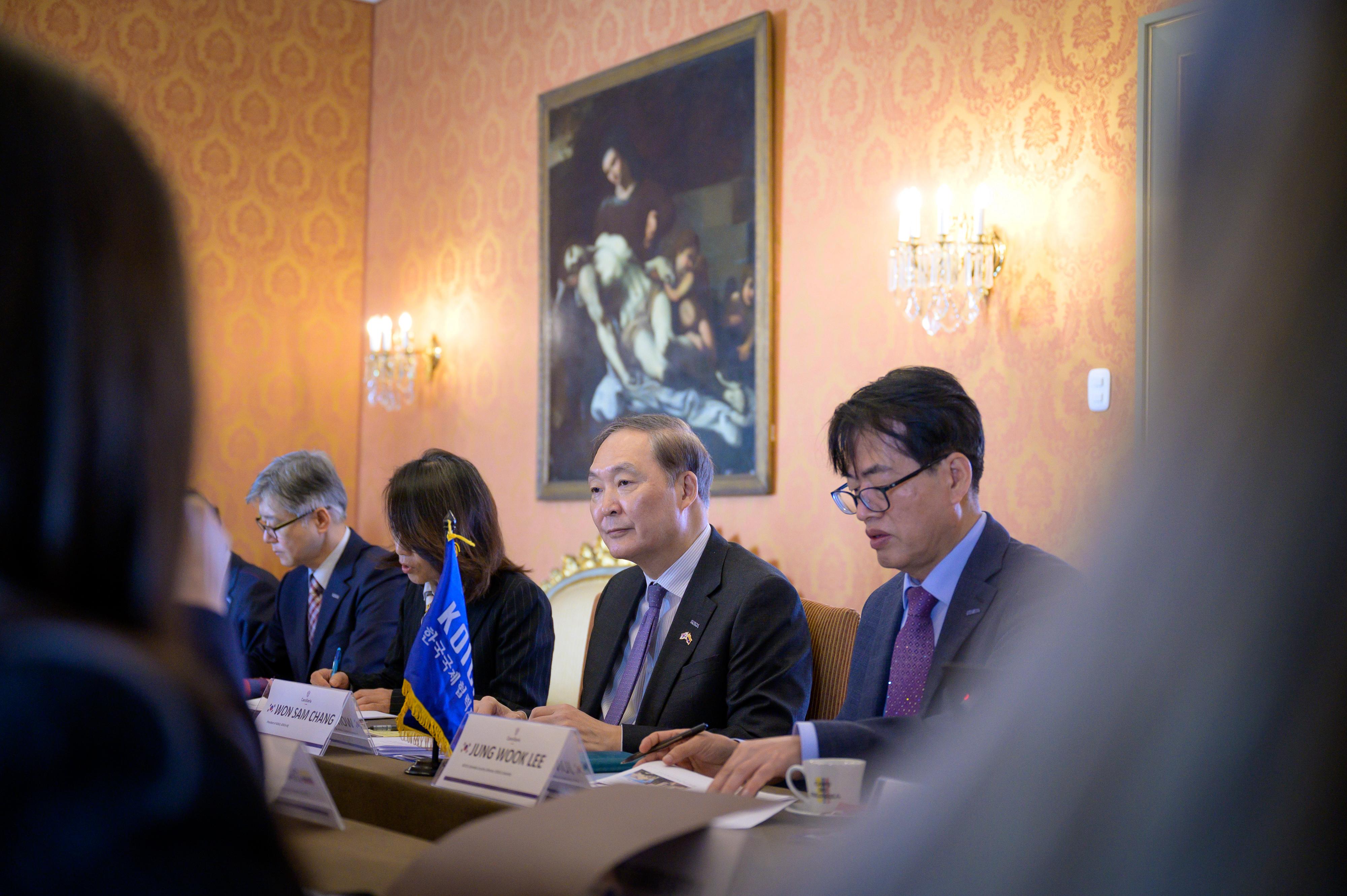Colombia y Corea buscan fortalecer cooperación en diversas áreas estratégicas