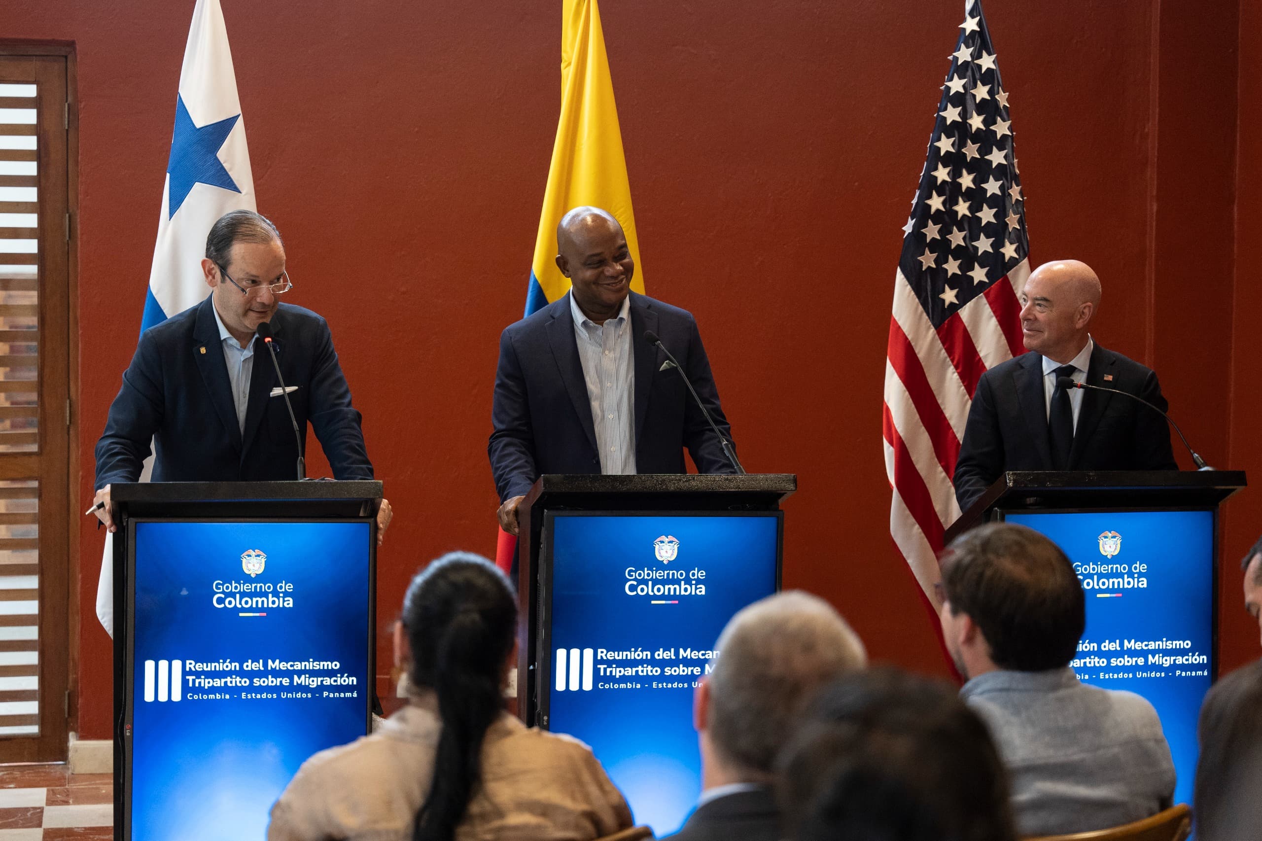 Colombia, Panamá y Estados Unidos reafirman su compromiso con una gestión coordinada y humanitaria de la migración Irregular