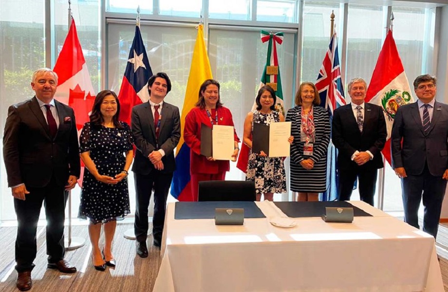 Colombia adhiere al arreglo global de comercio y género