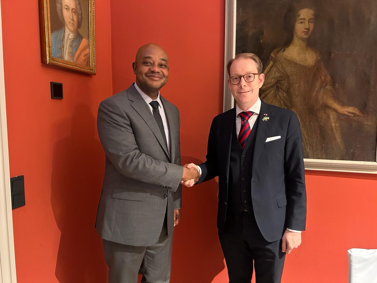 Canciller Murillo y ministro de Asuntos Exteriores de Suecia, Tobías Billstrom