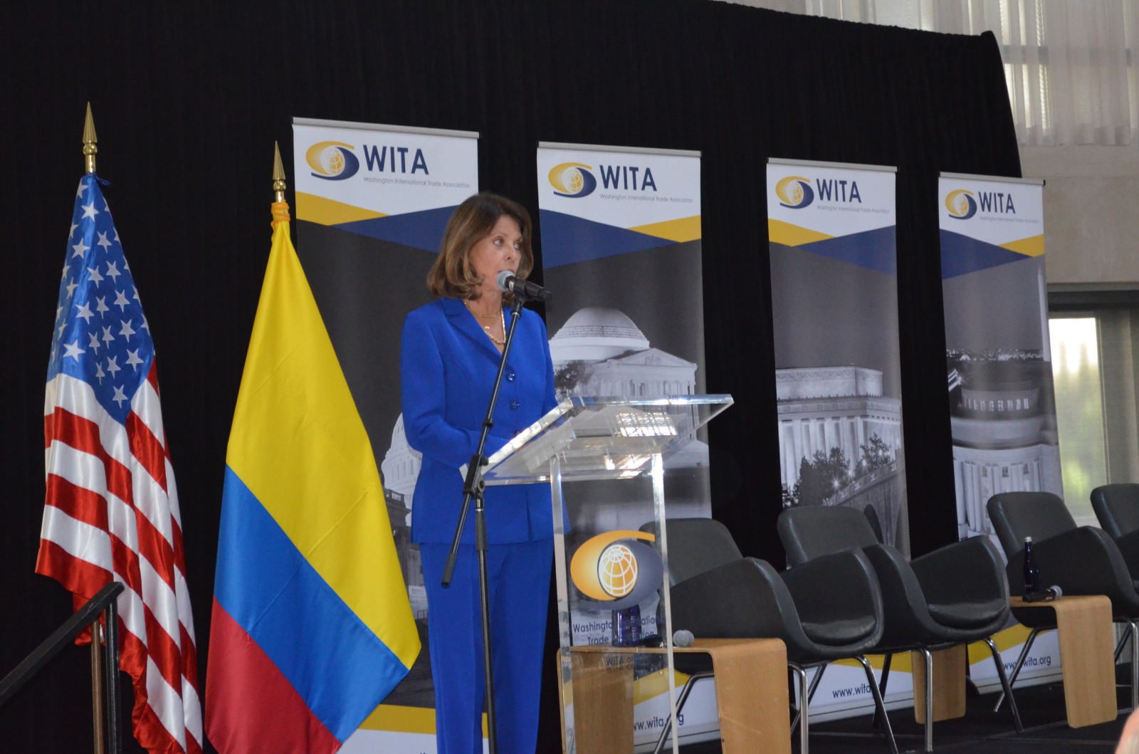 Estados Unidos es nuestro mejor aliado y ustedes deben estar convencidos que Colombia es su mejor aliado Vicepresidente y Canciller