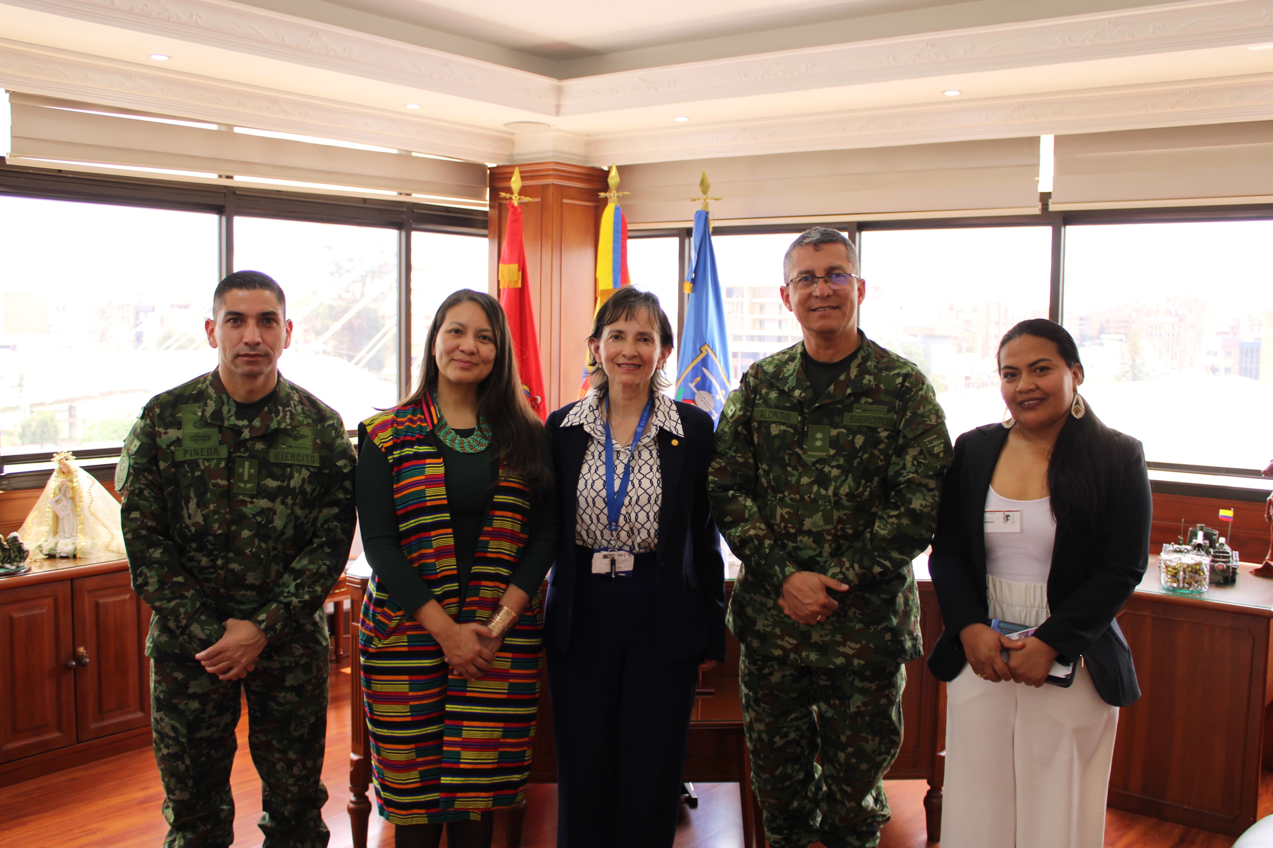 Fortalecimiento de las relaciones de colaboración y formación entre la  Academia Diplomática y la Escuela Superior de Guerra 