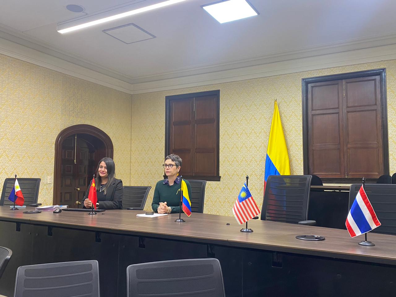 Colombia se conecta con el mundo a través del español