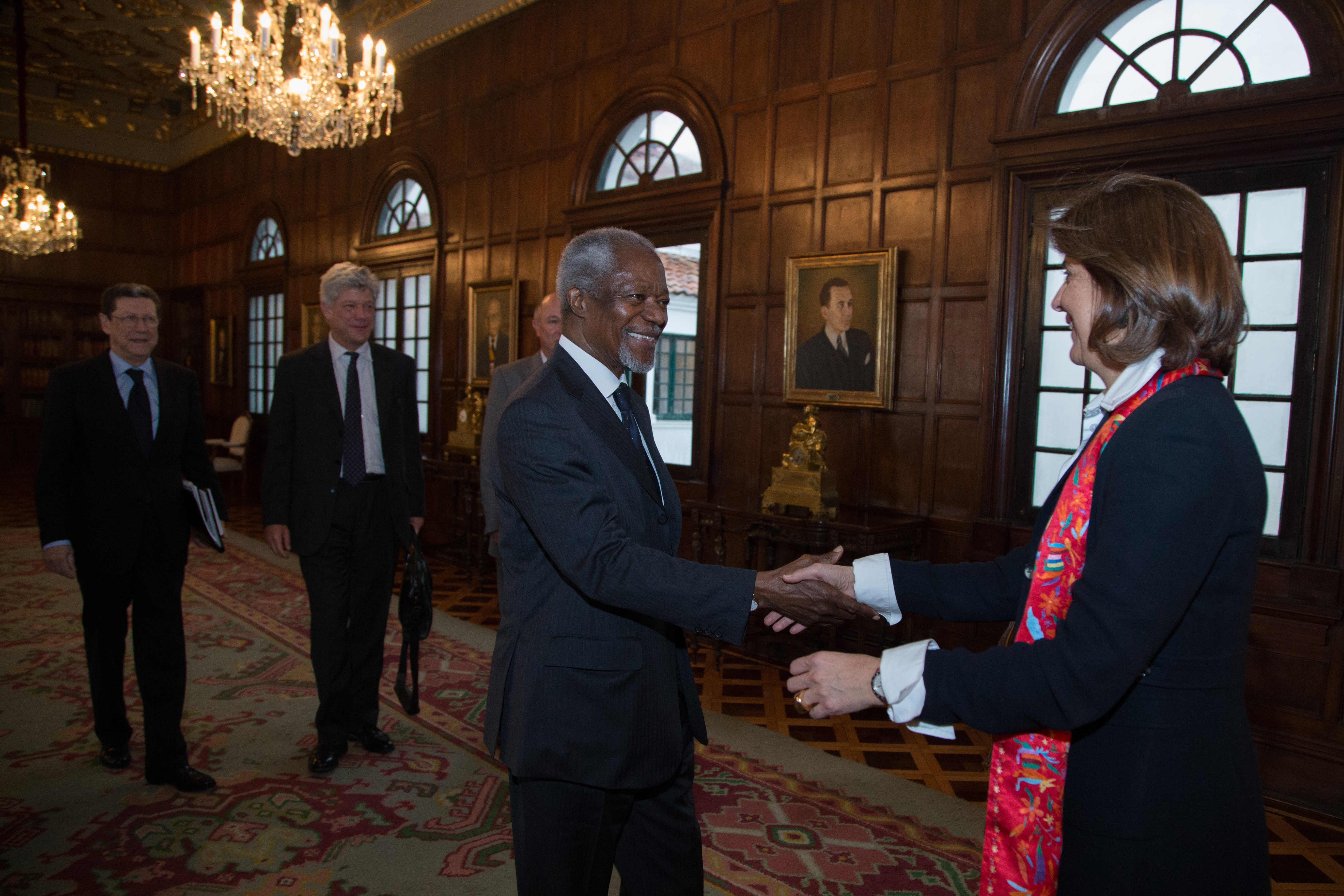 Kofi Annan, canciller holguín