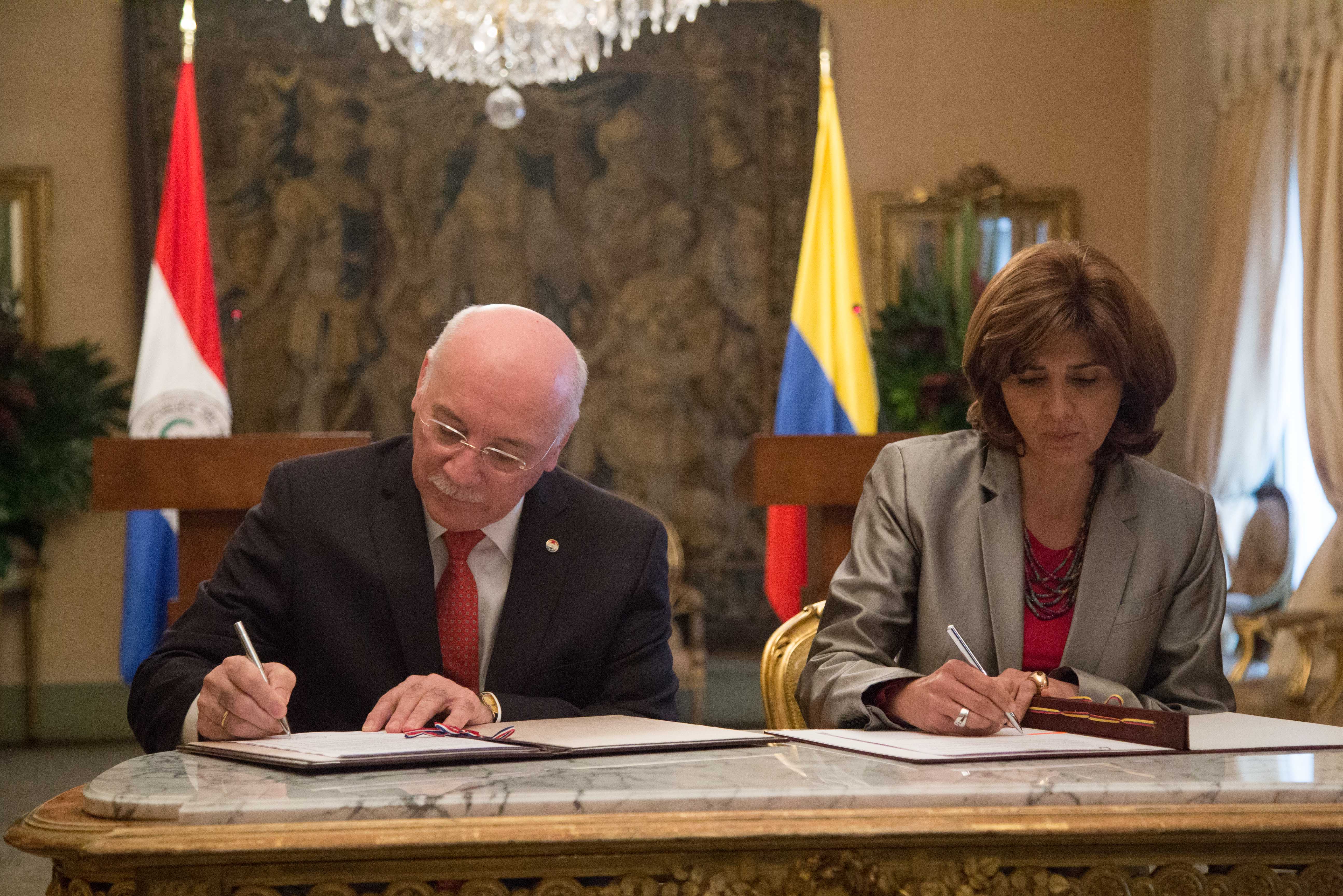 Colombia, Paraguay, cooperación en asuntos educativos