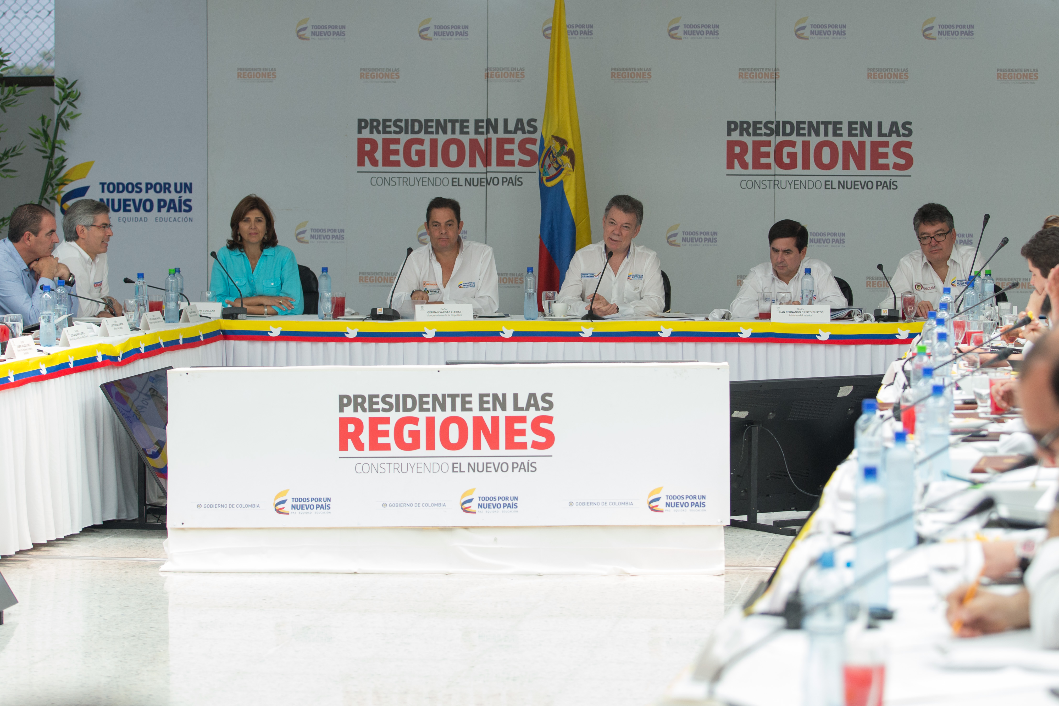 Canciller Holguín participó en Consejo de Ministros en Barranquilla