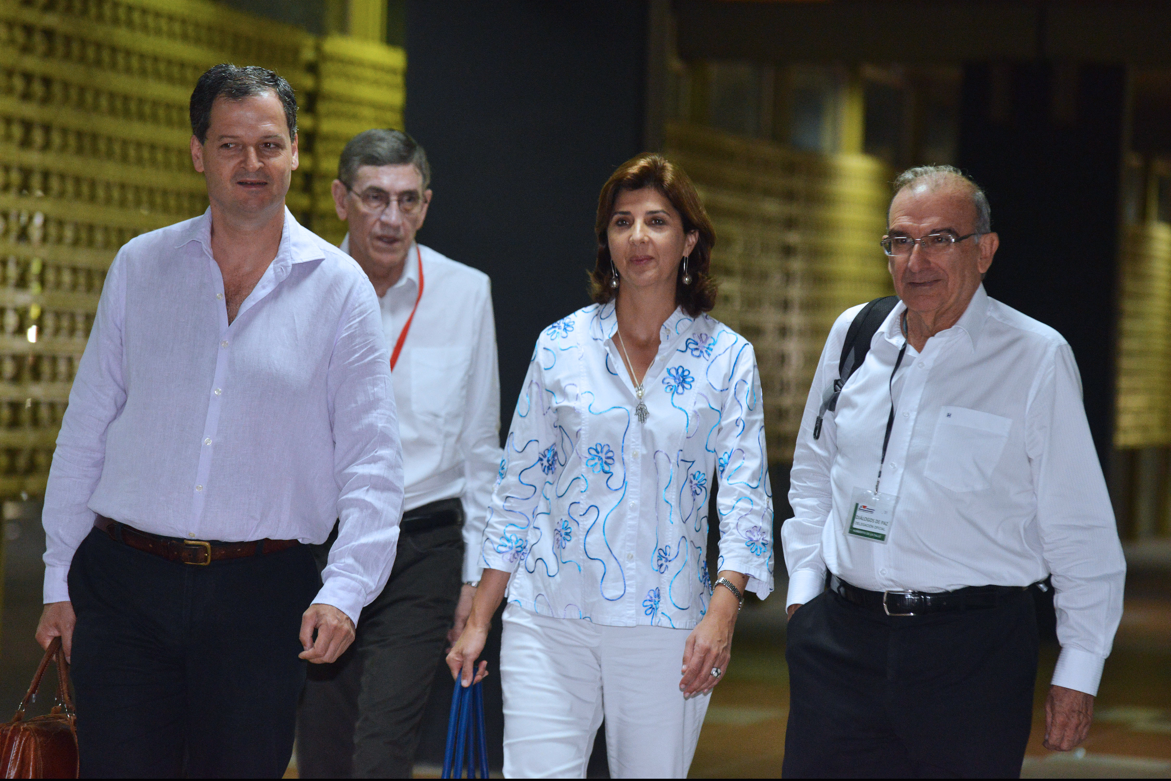 Canciller participa en el ciclo de conversaciones en La Habana (Cuba)