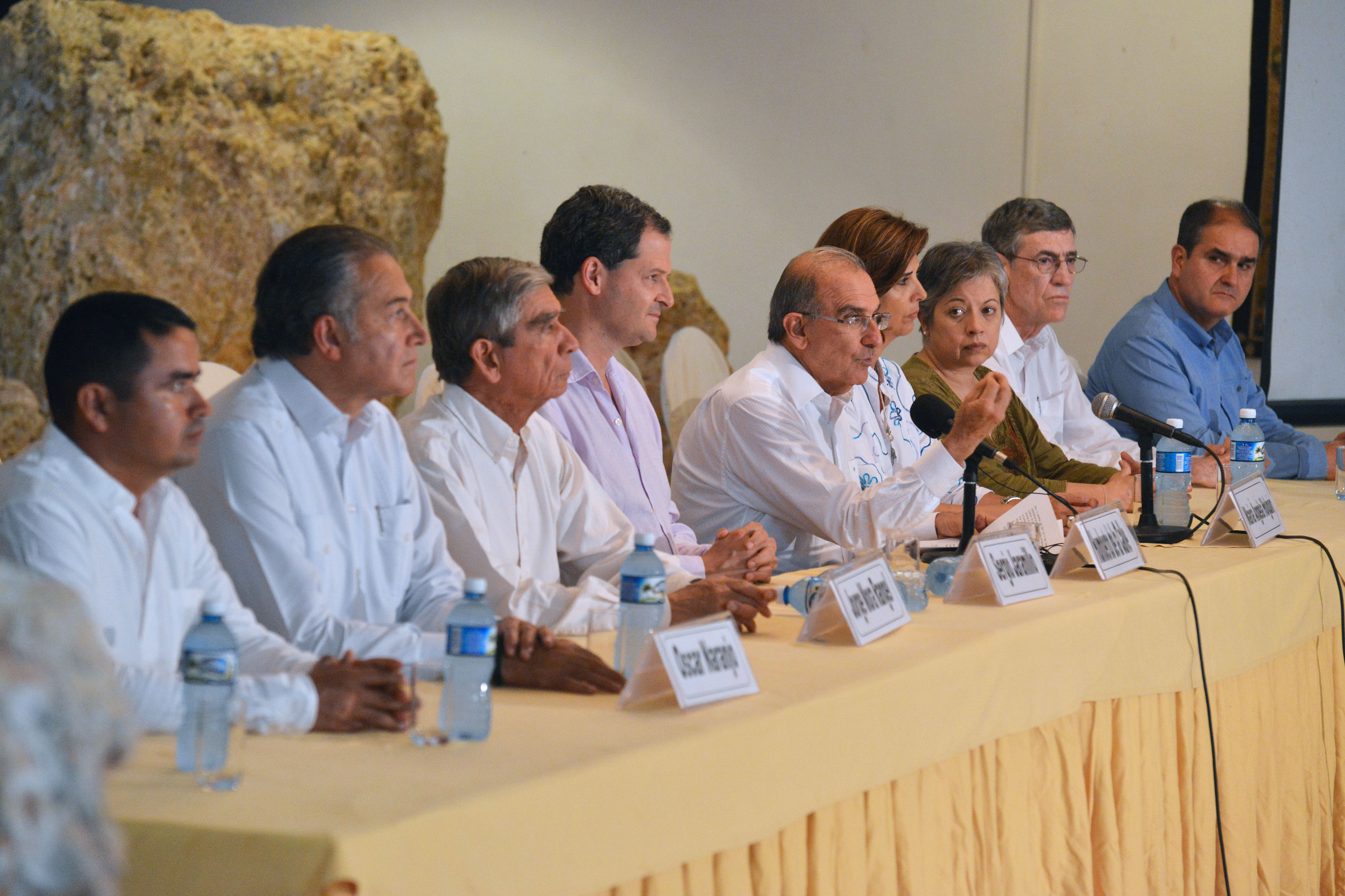 Dialogos de Paz