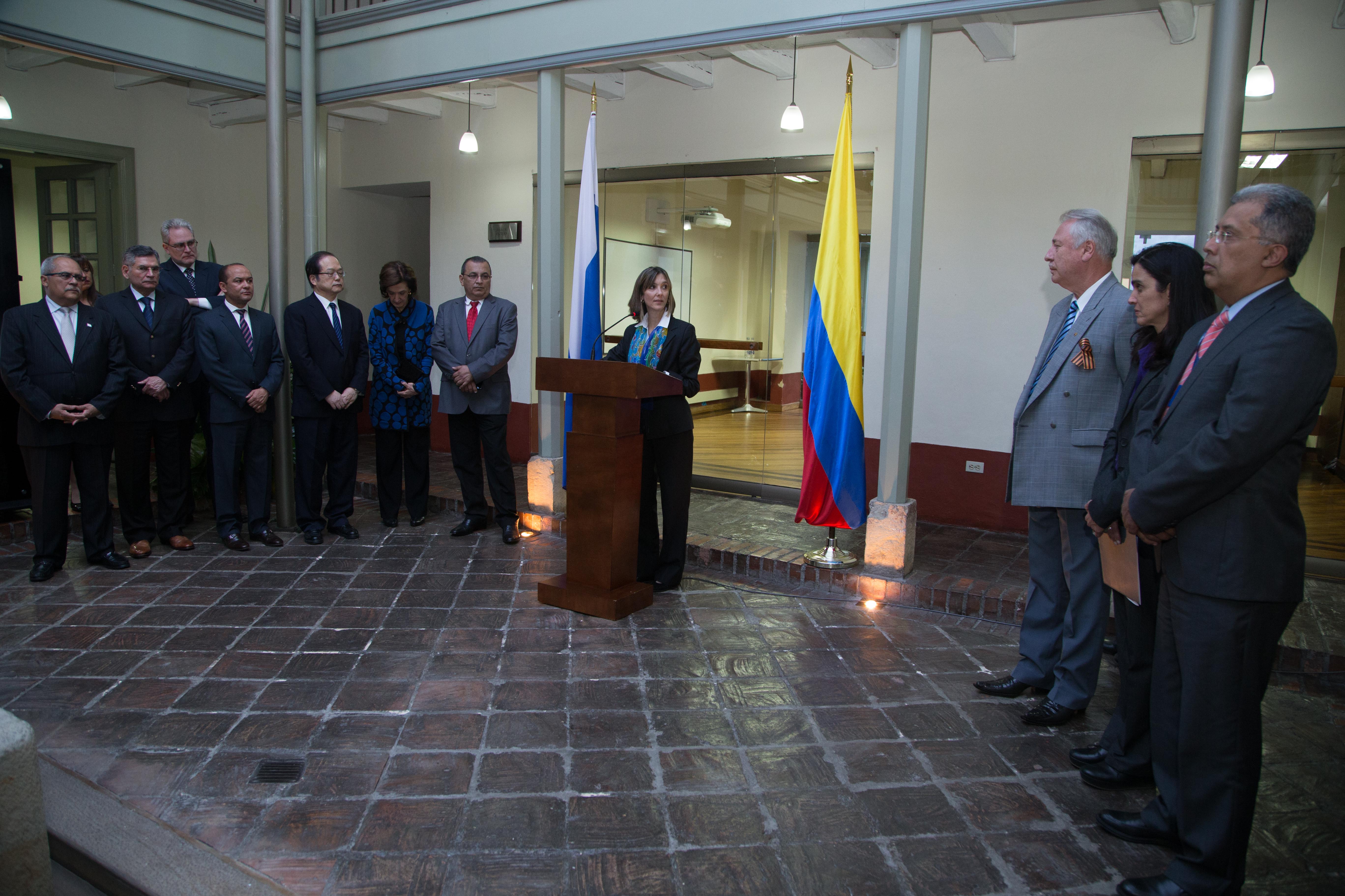 Academia Diplomática organiza exposición gráfica para celebrar 80 años de relaciones entre Colombia y la Federación de Rusia