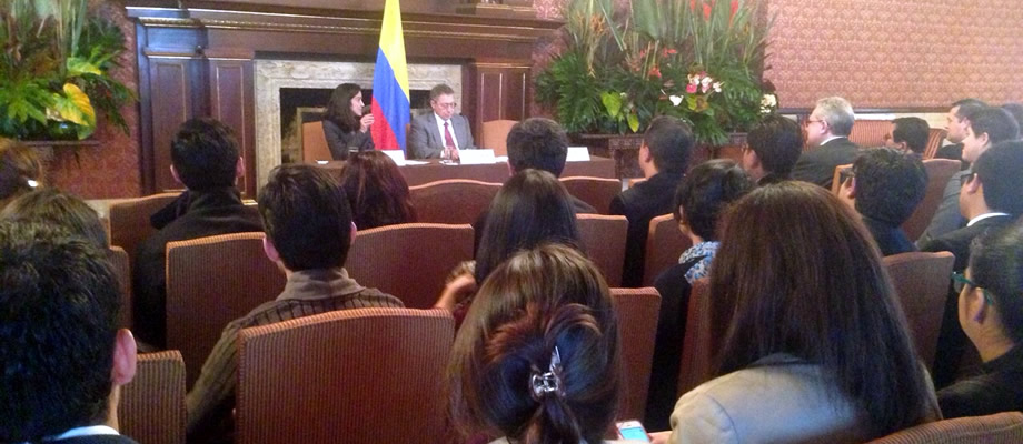 Director de la Academia Diplomática de Paraguay, Óscar Cabello Sarubbi, Academia diplomática