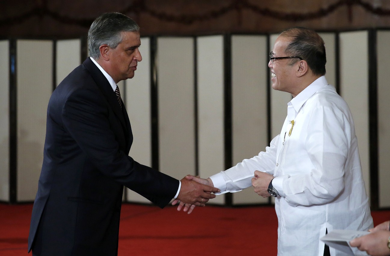Embajador de Colombia en Corea, Tito Saúl Pinilla Pinilla, presentó Cartas Credenciales ante el Presidente de Filipinas, Benigno Aquino III