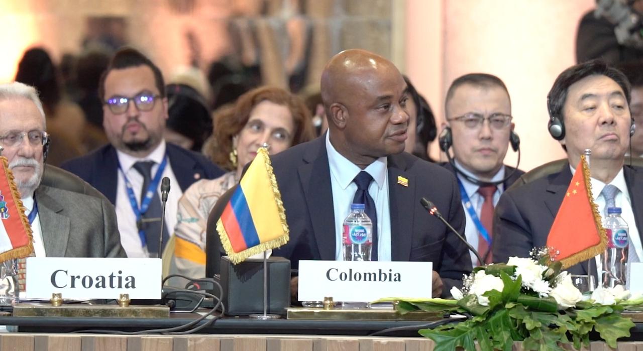 Durante la conferencia Ministerial de El Cairo, el Canciller Luis Gilberto Murillo reiteró el compromiso de Colombia con la paz en Gaza