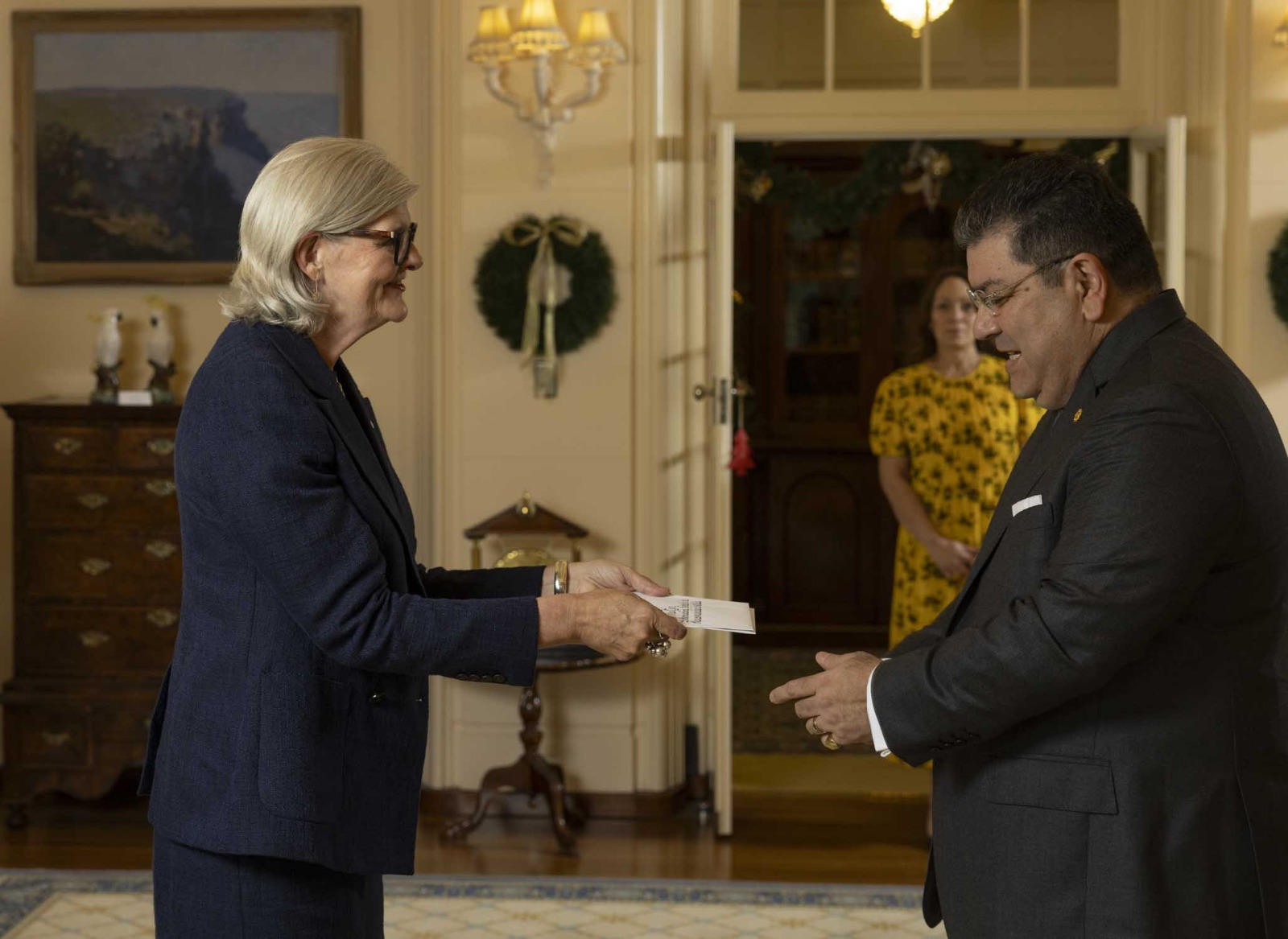 Presentación de cartas credenciales del Embajador Diego Felipe Cadena Montenegro