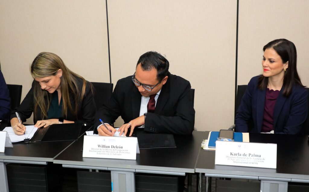 Colombia y El Salvador aprueban el Programa Bilateral de Cooperación 2024-2026