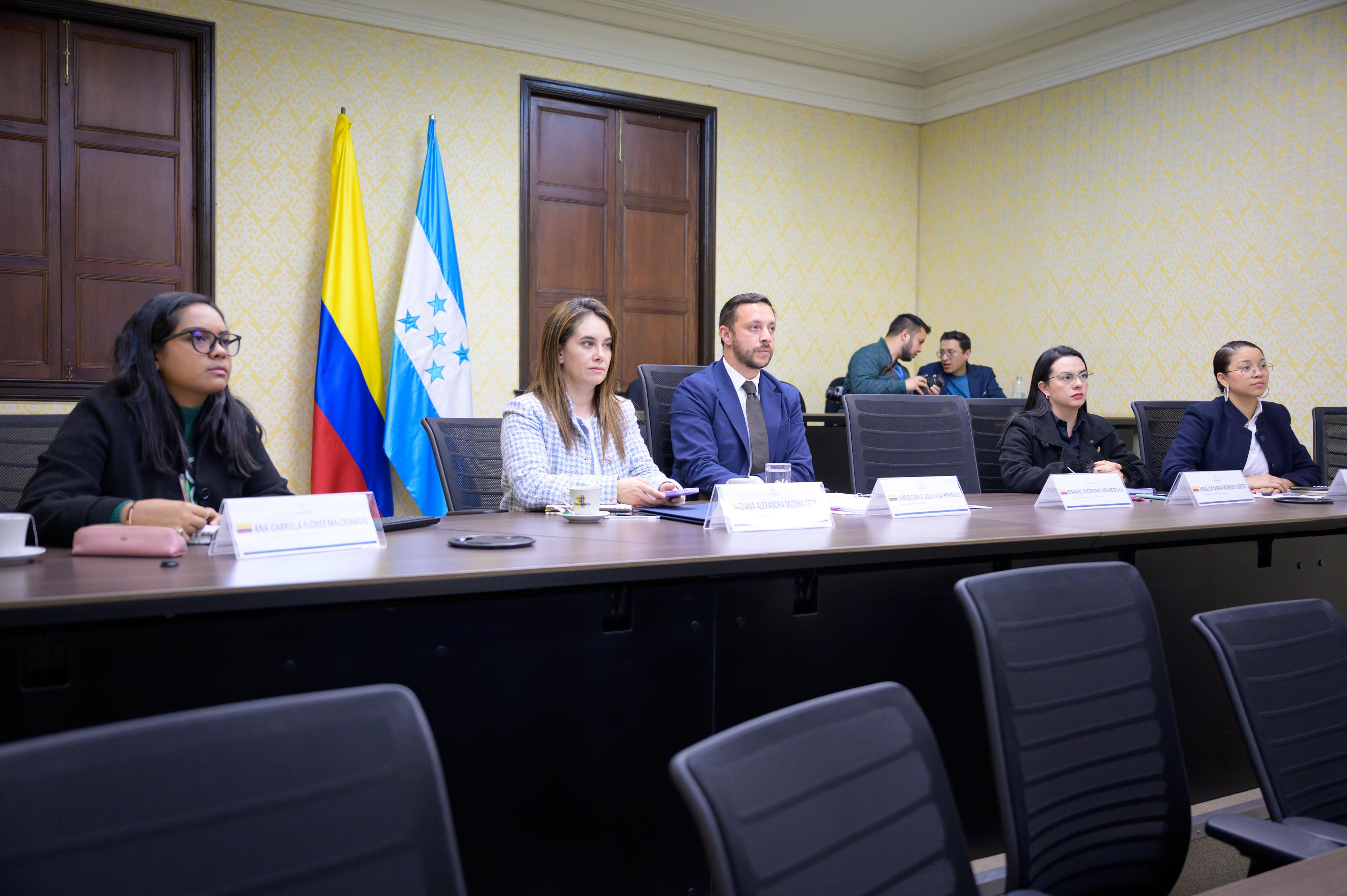 Colombia y Honduras fortalecen su alianza con el X Programa de Cooperación 2025-2027
