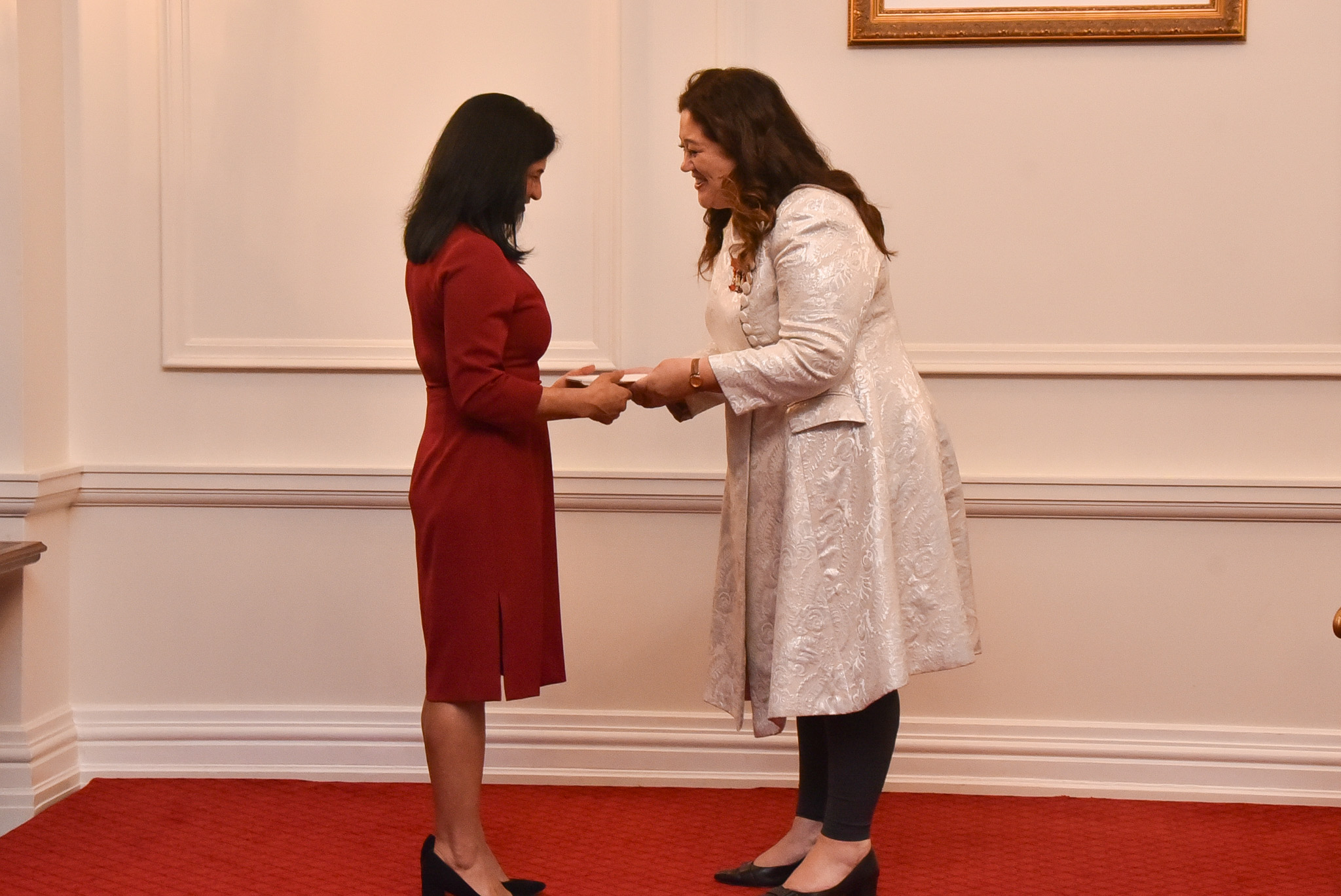 Embajadora de Colombia en Nueva Zelanda presentó cartas credenciales ante la Gobernadora General