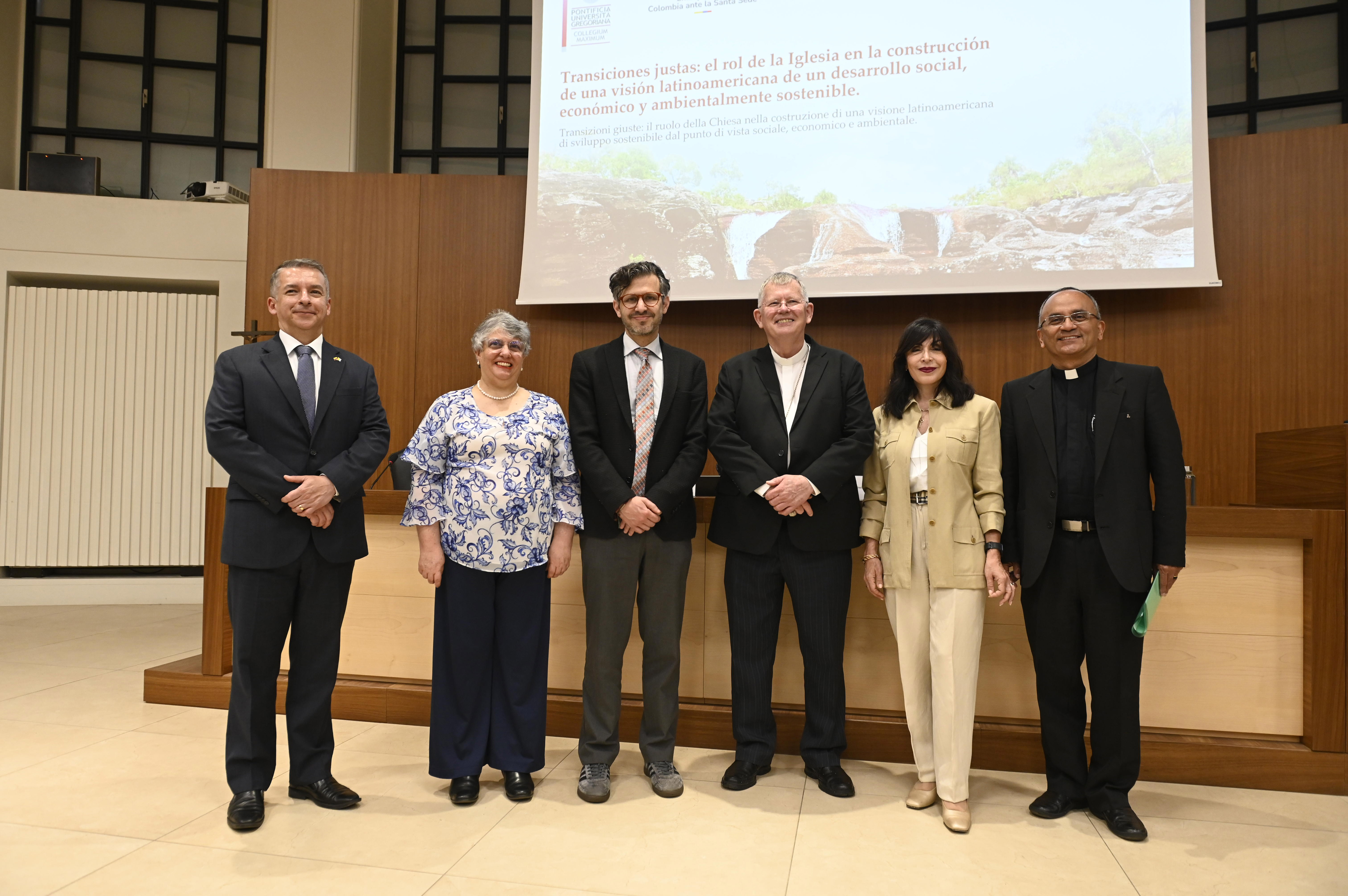 Viceministro Mauricio Jaramillo Jassir participó en un conversatorio en la Pontificia Universidad Gregoriana