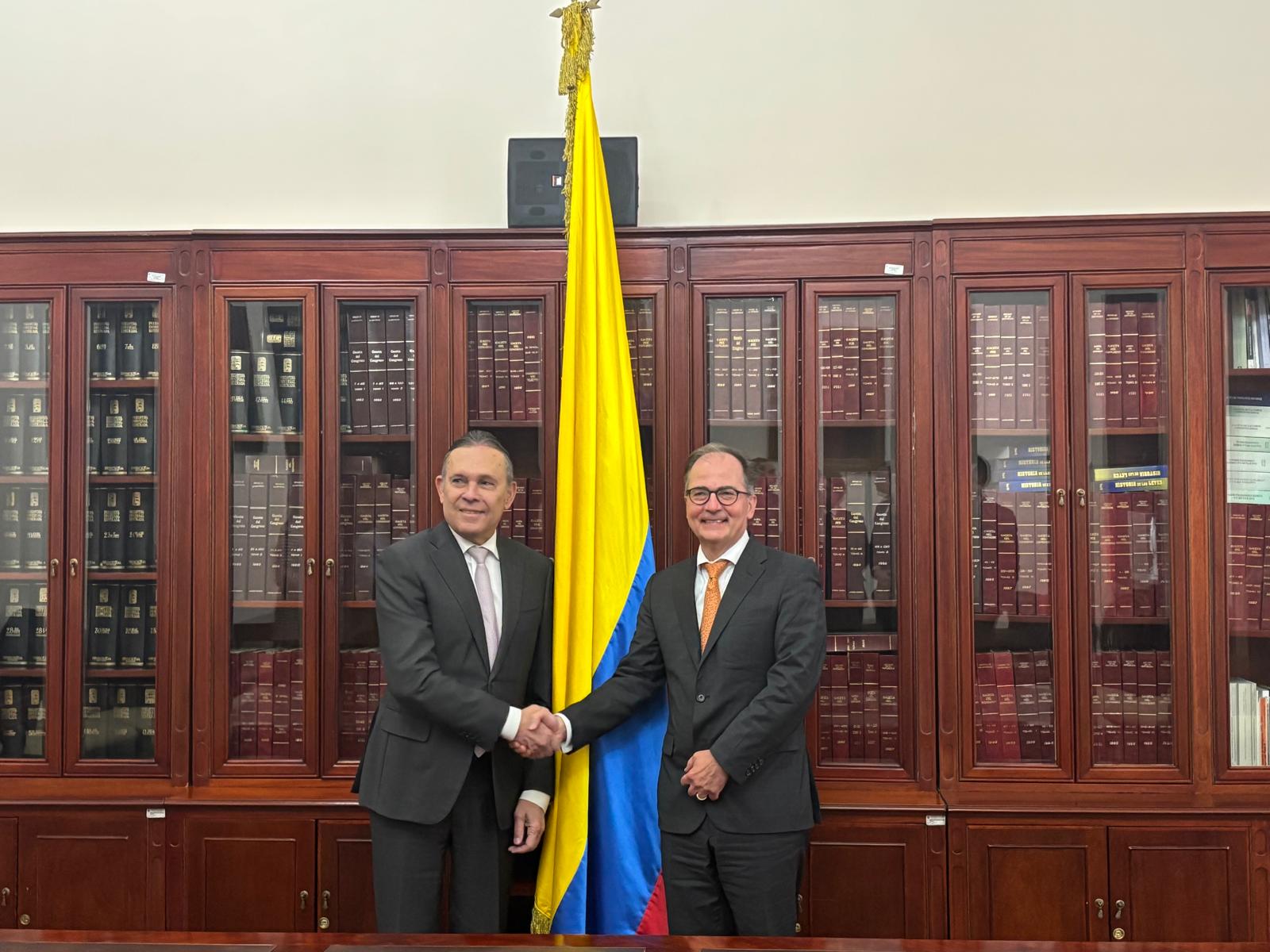 Colombia y su Integración al Derecho Internacional Privado de La Haya: Visita del Secretario General de la Conferencia de La Haya de Derecho Internacional Privado